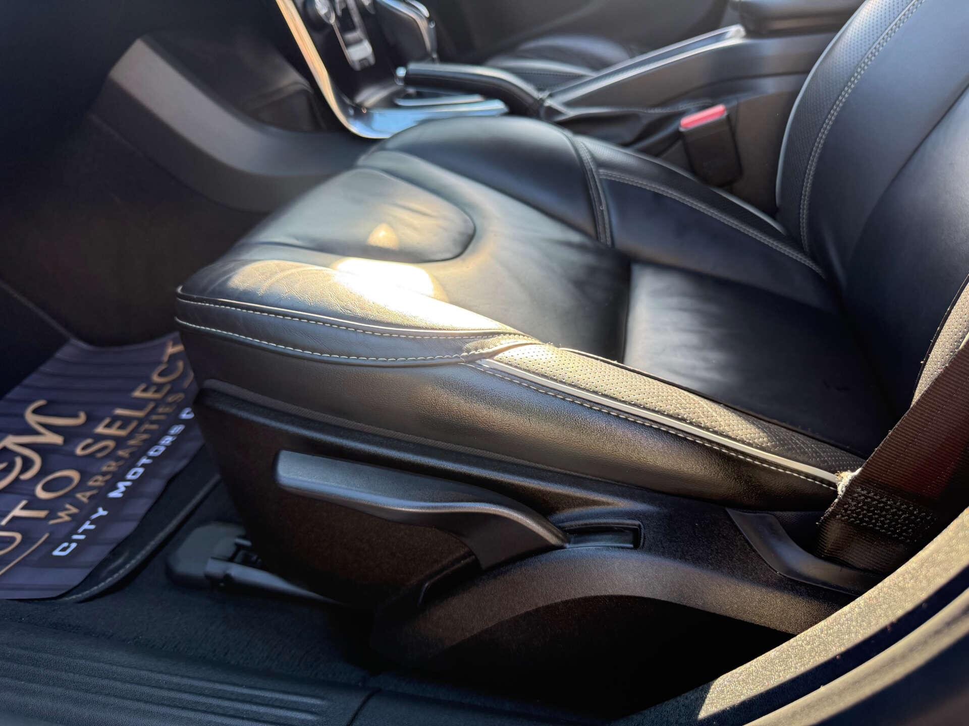 Volvo V40 view 64