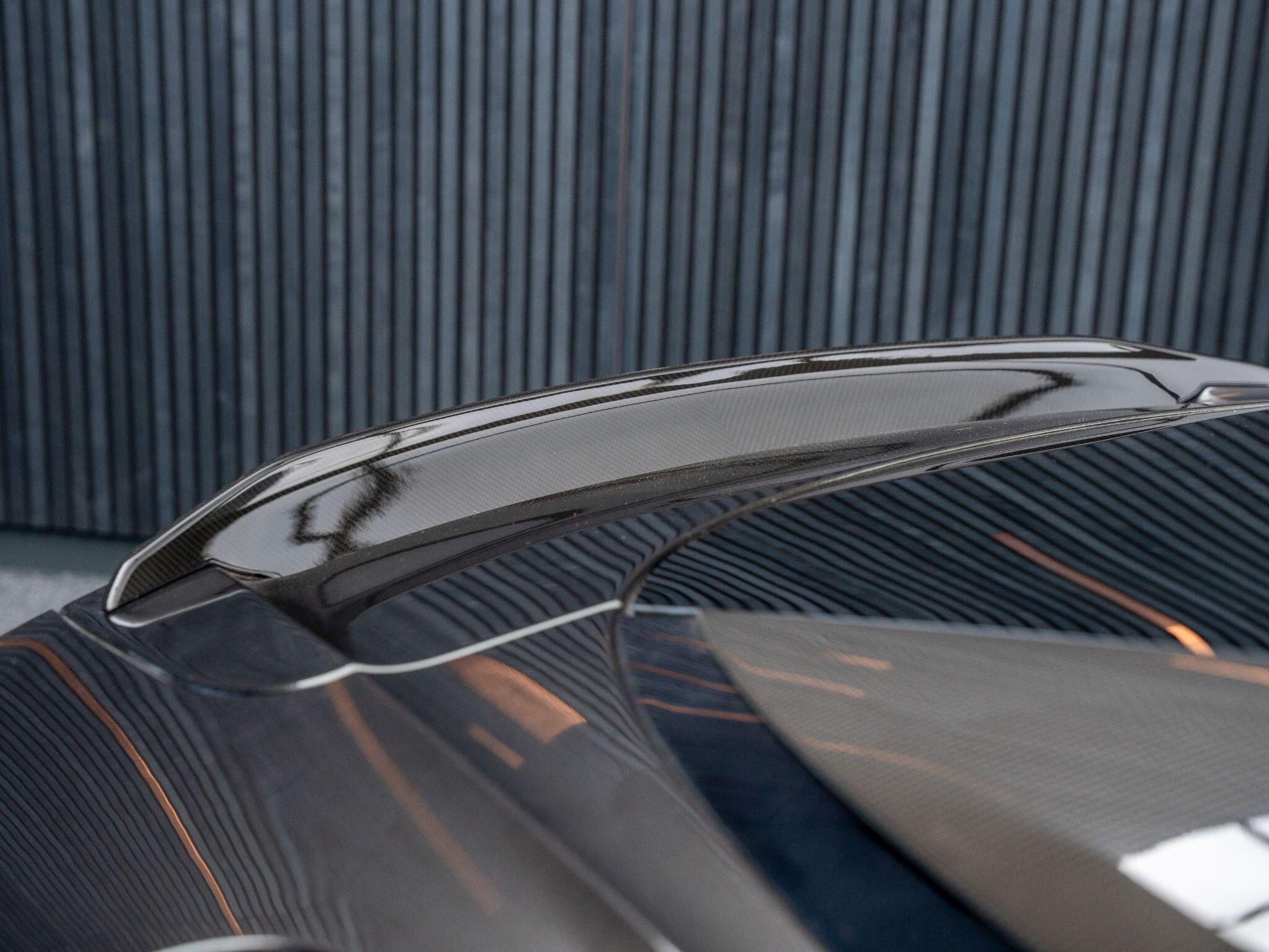 Aston Martin DBS view 29