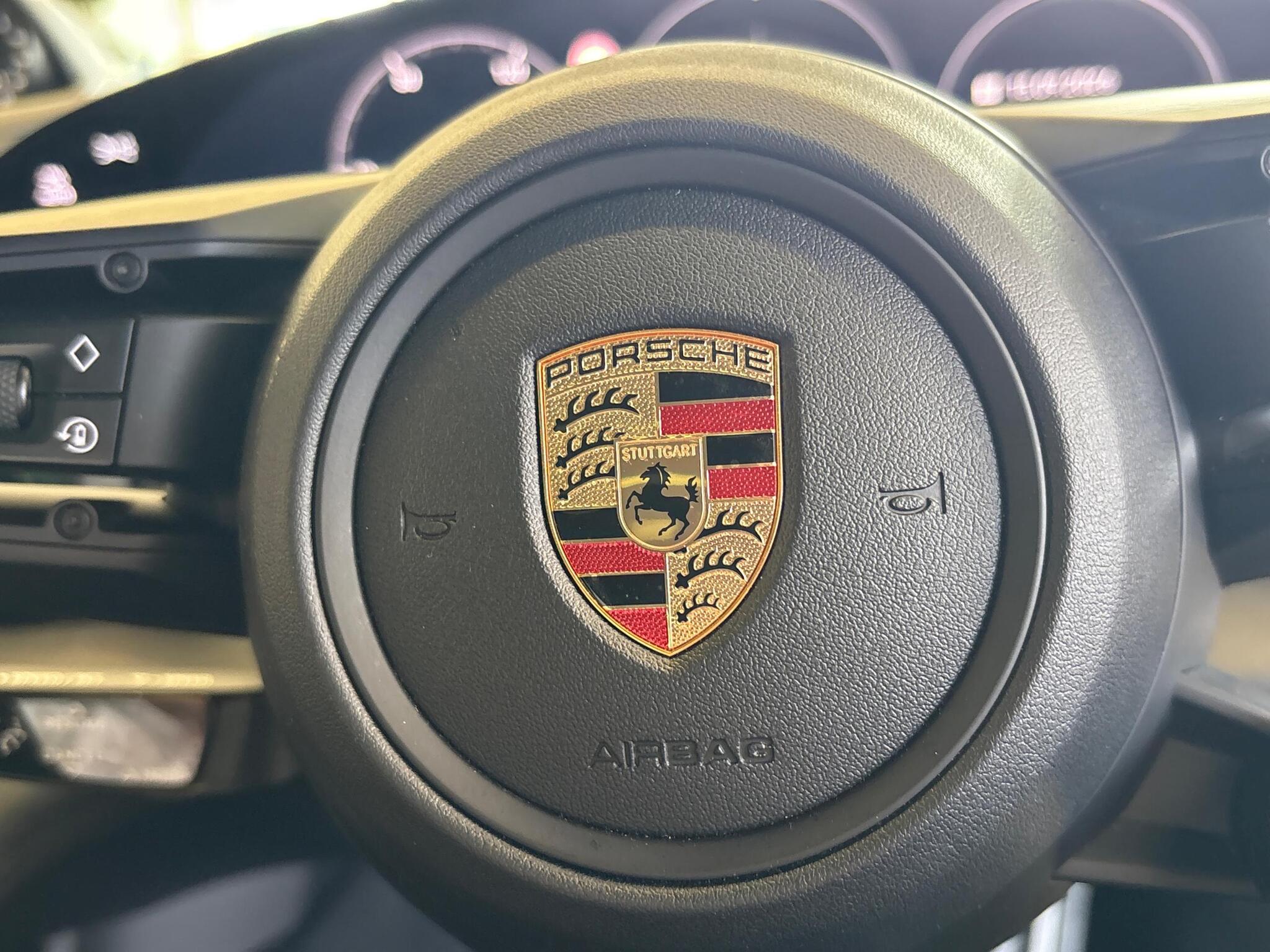 Porsche Taycan view 37