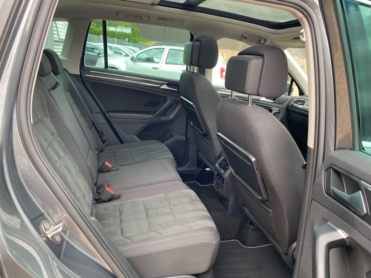 Volkswagen Tiguan view 15