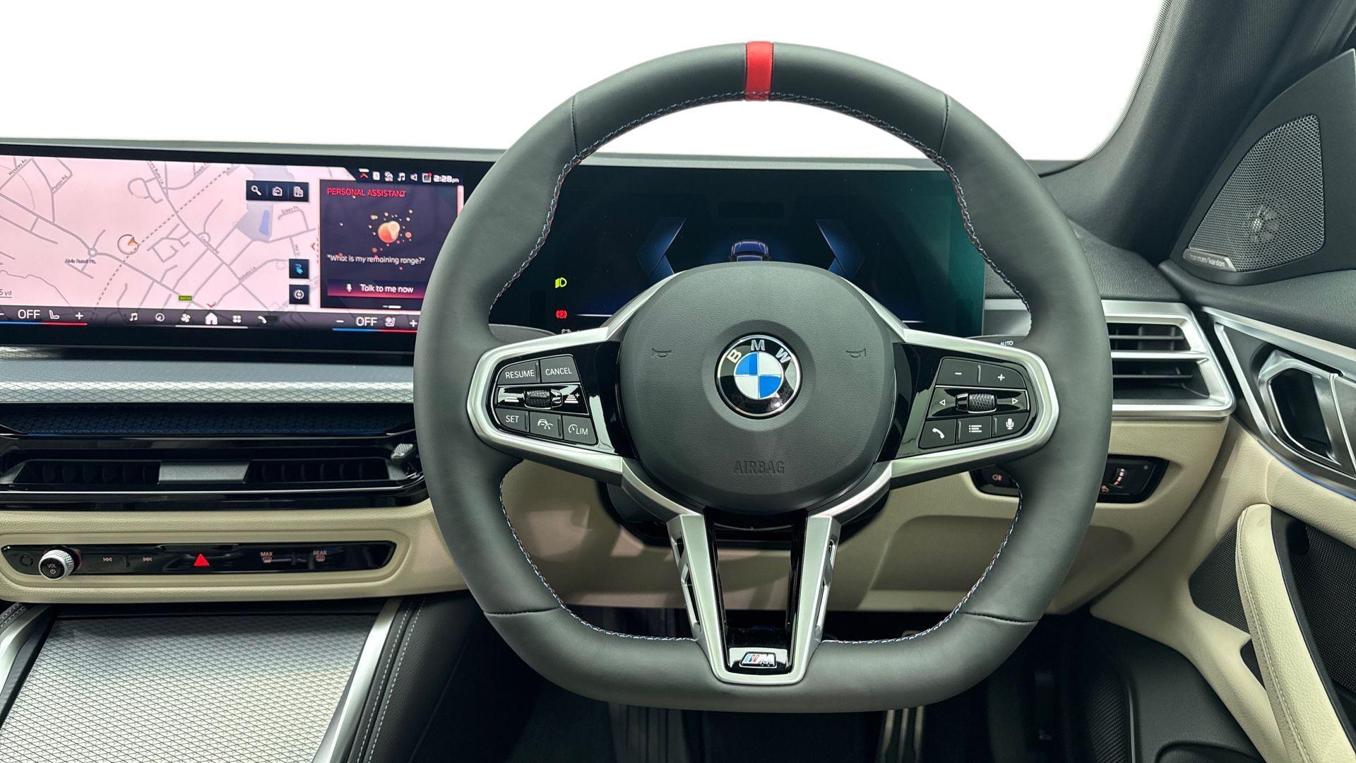 BMW i4 view 5