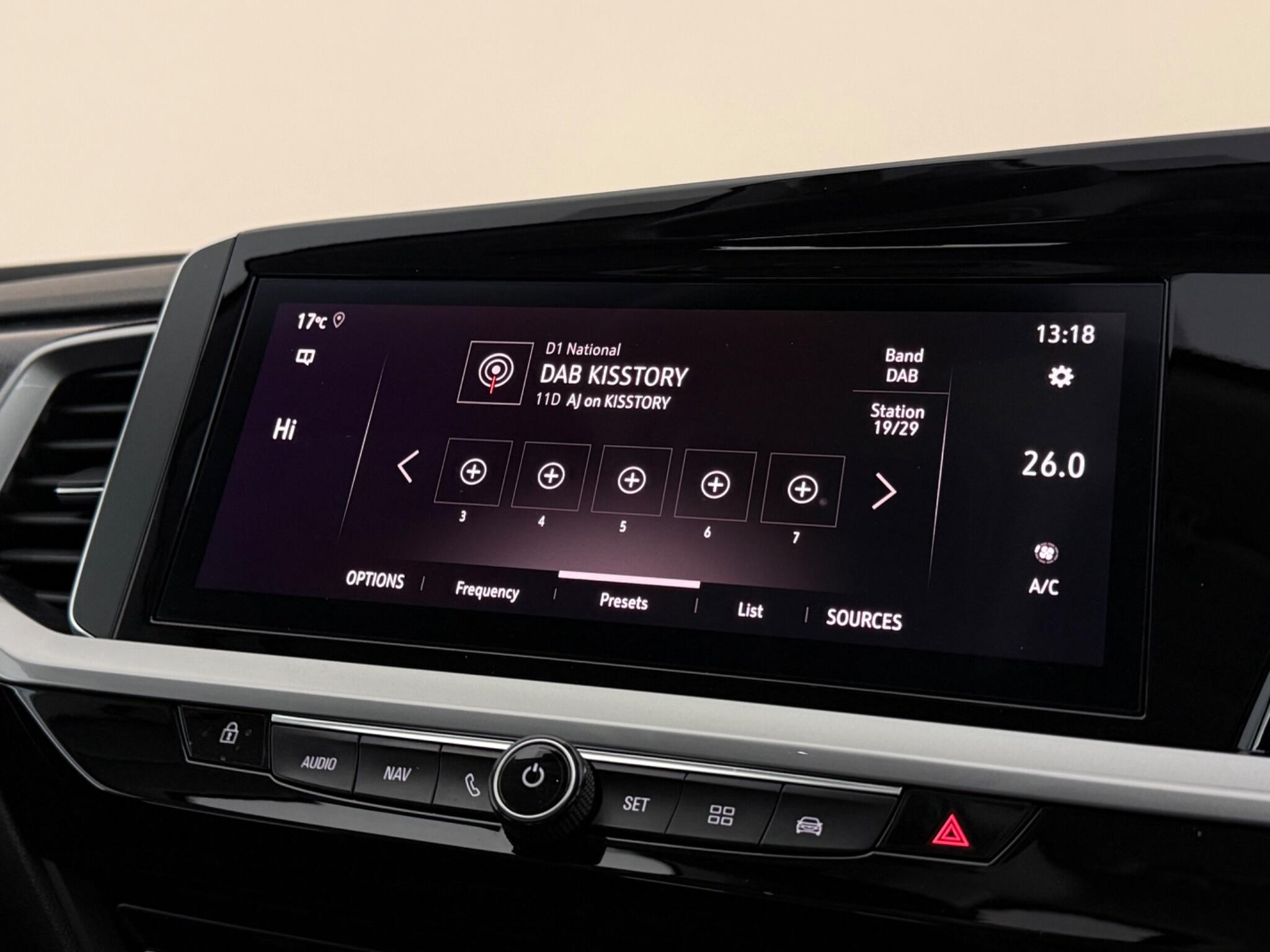 Vauxhall Grandland view 21