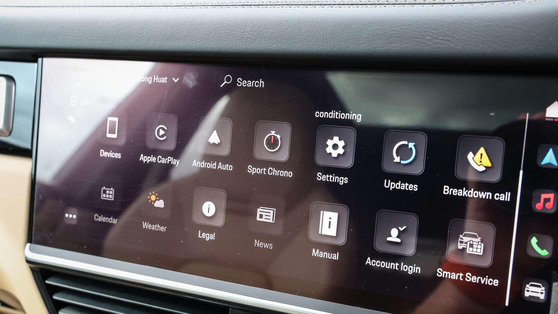Porsche Cayenne view 21