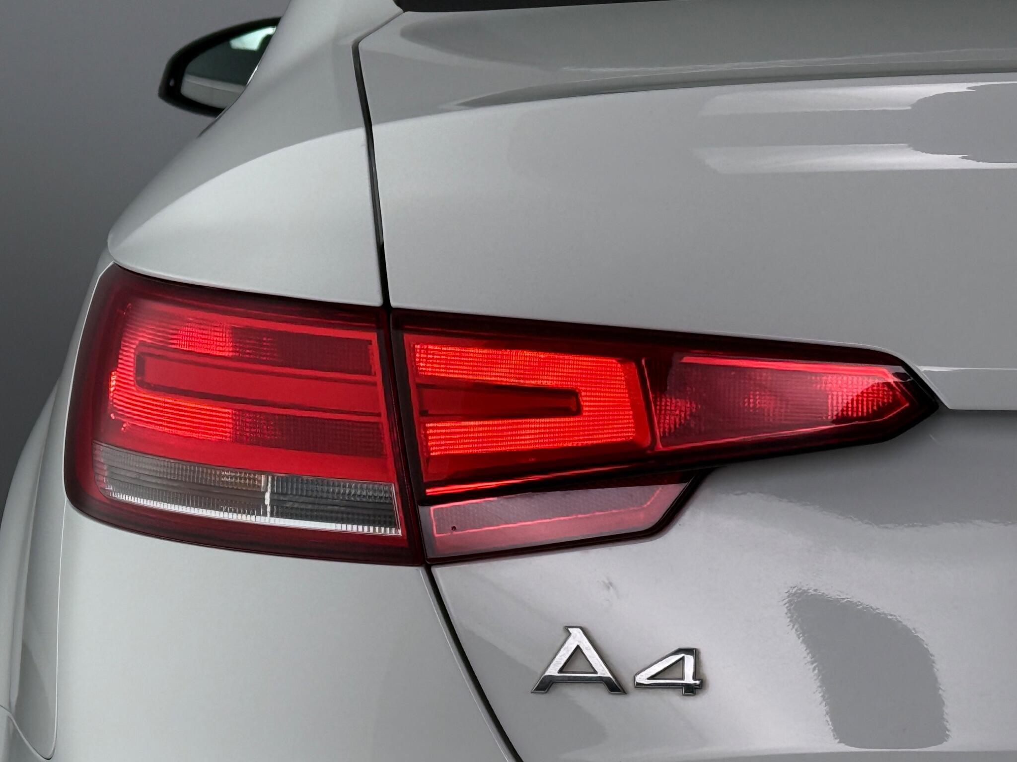 Audi A4 view 11