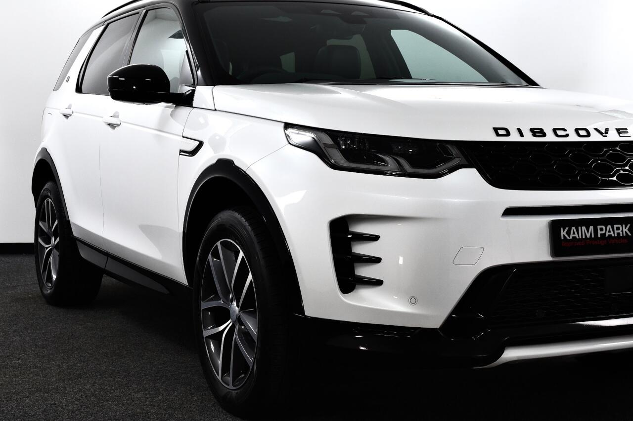 Land Rover Discovery Sport view 14