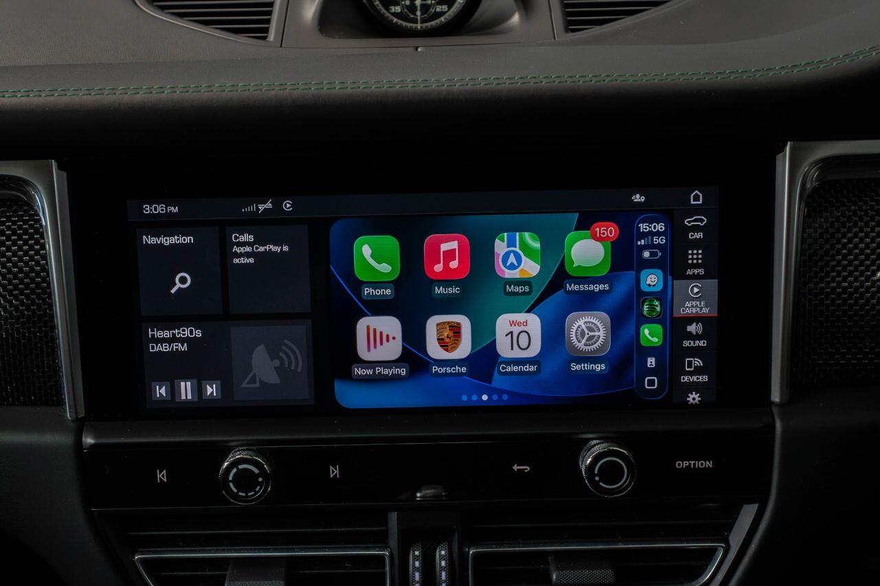 Porsche Macan view 50