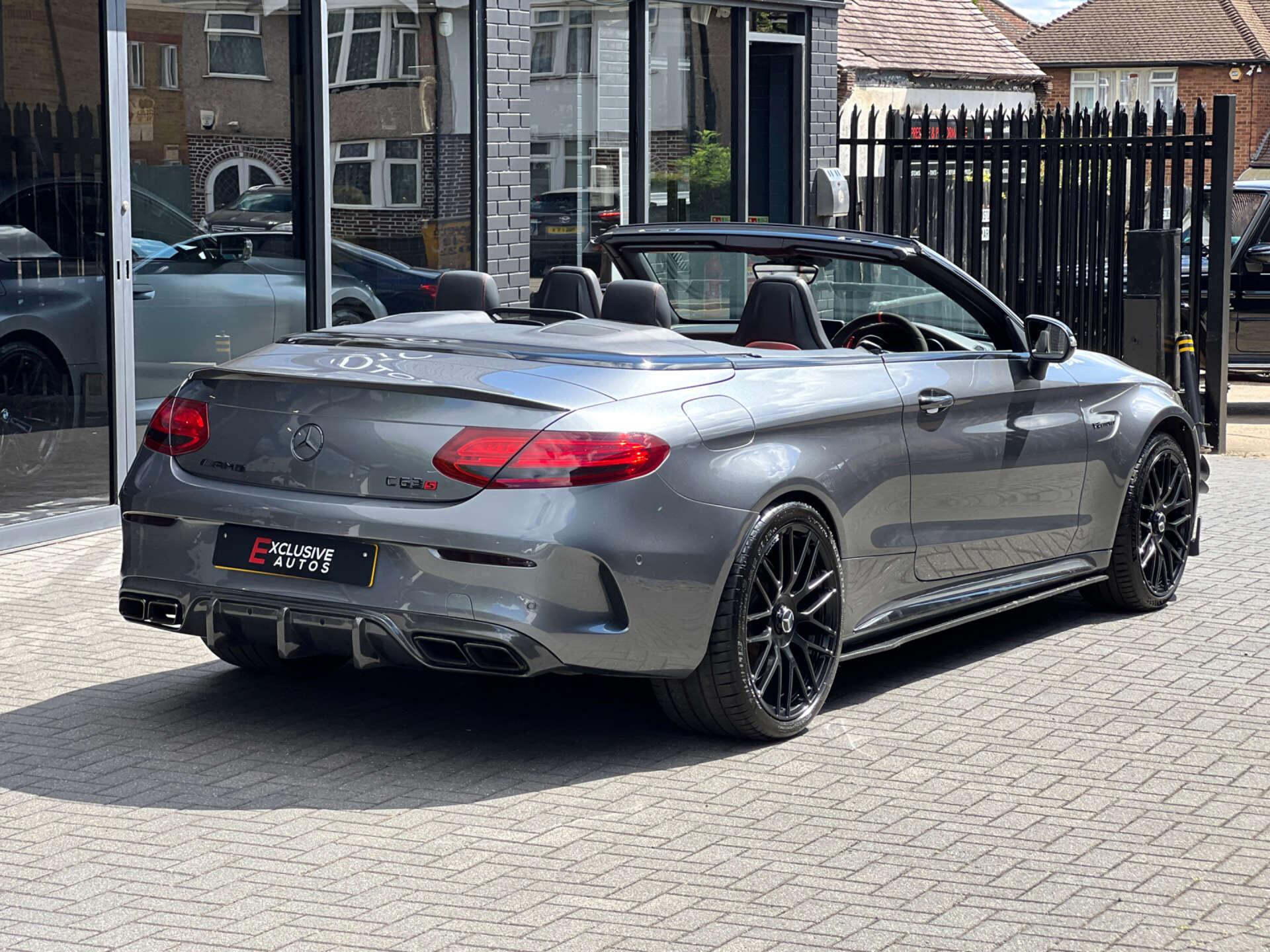 Mercedes-Benz C Class view 3