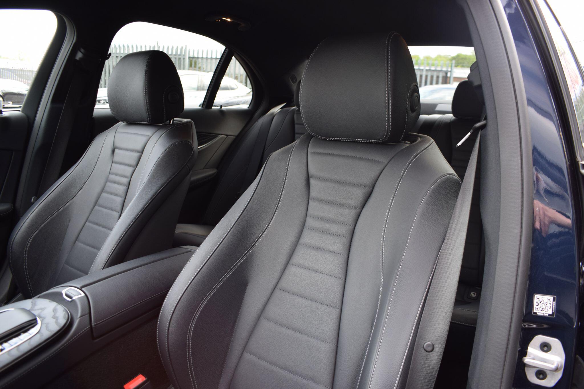 Mercedes-Benz E-Class view 9