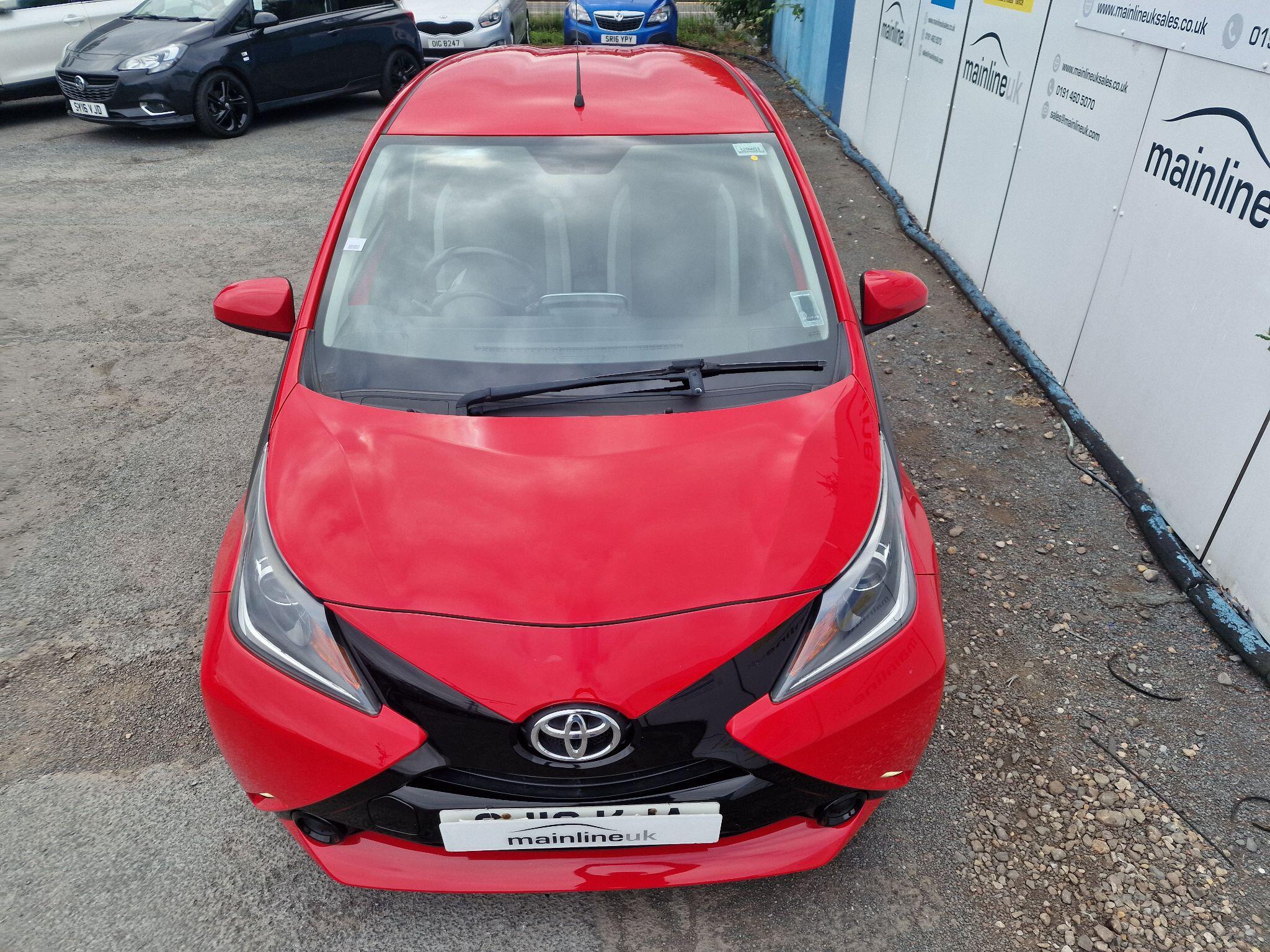 Toyota Aygo view 13