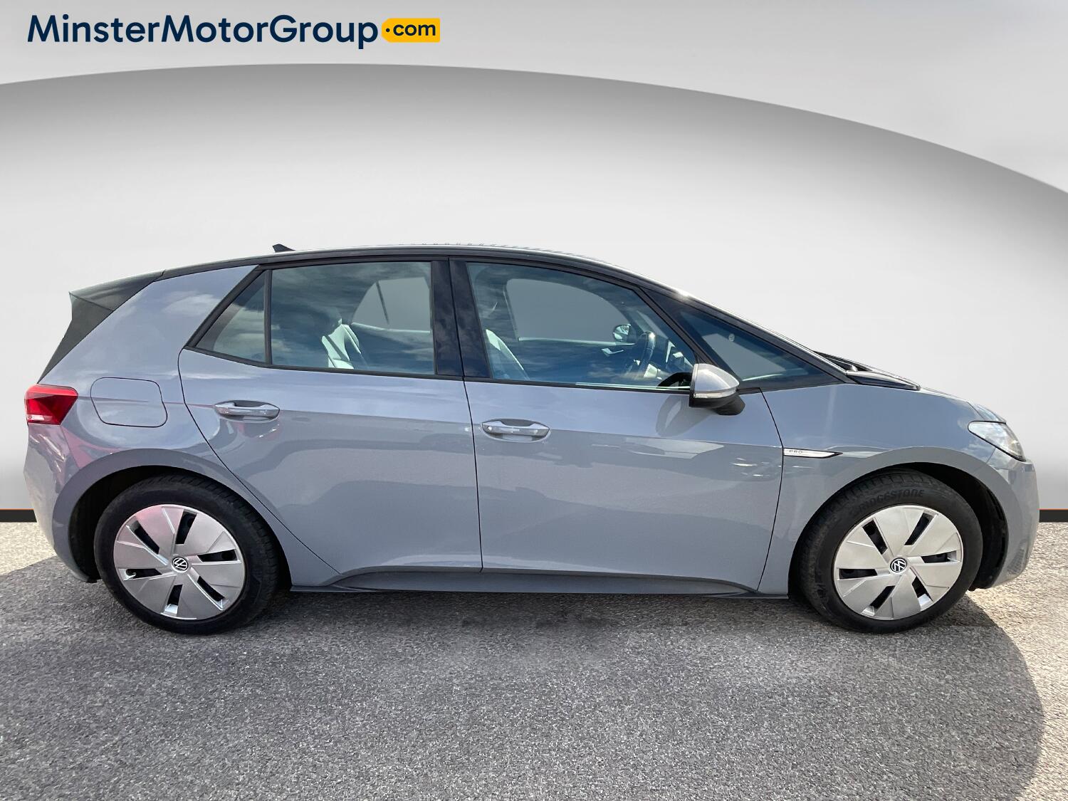Volkswagen ID.3 view 2