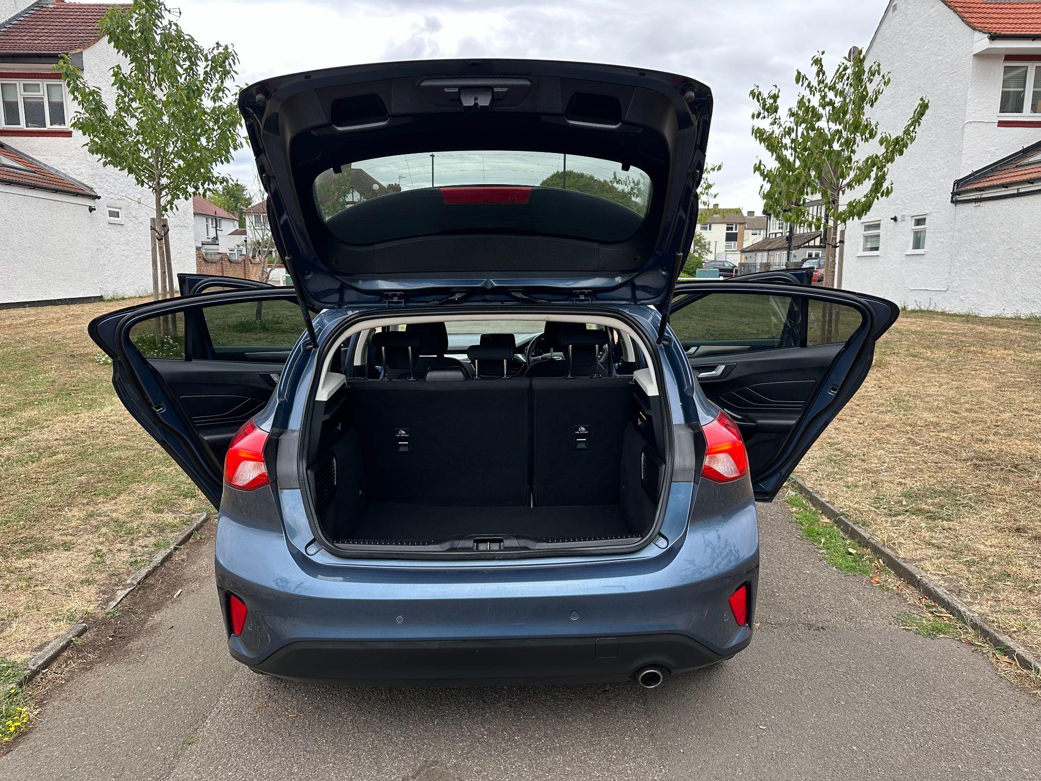 2019 Ford Focus 1.0T EcoBoost Titanium Euro 6 (s/s) 5dr • 38,500 miles image 36