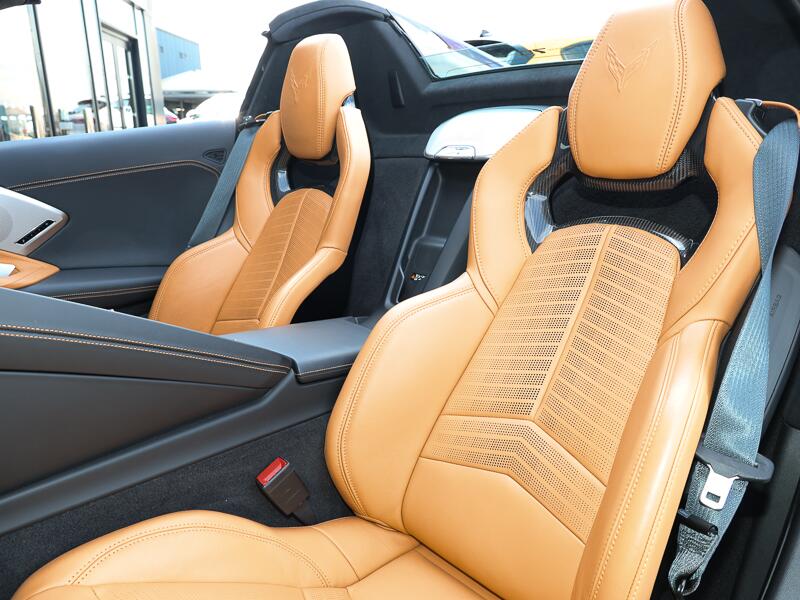 Chevrolet Corvette view 7