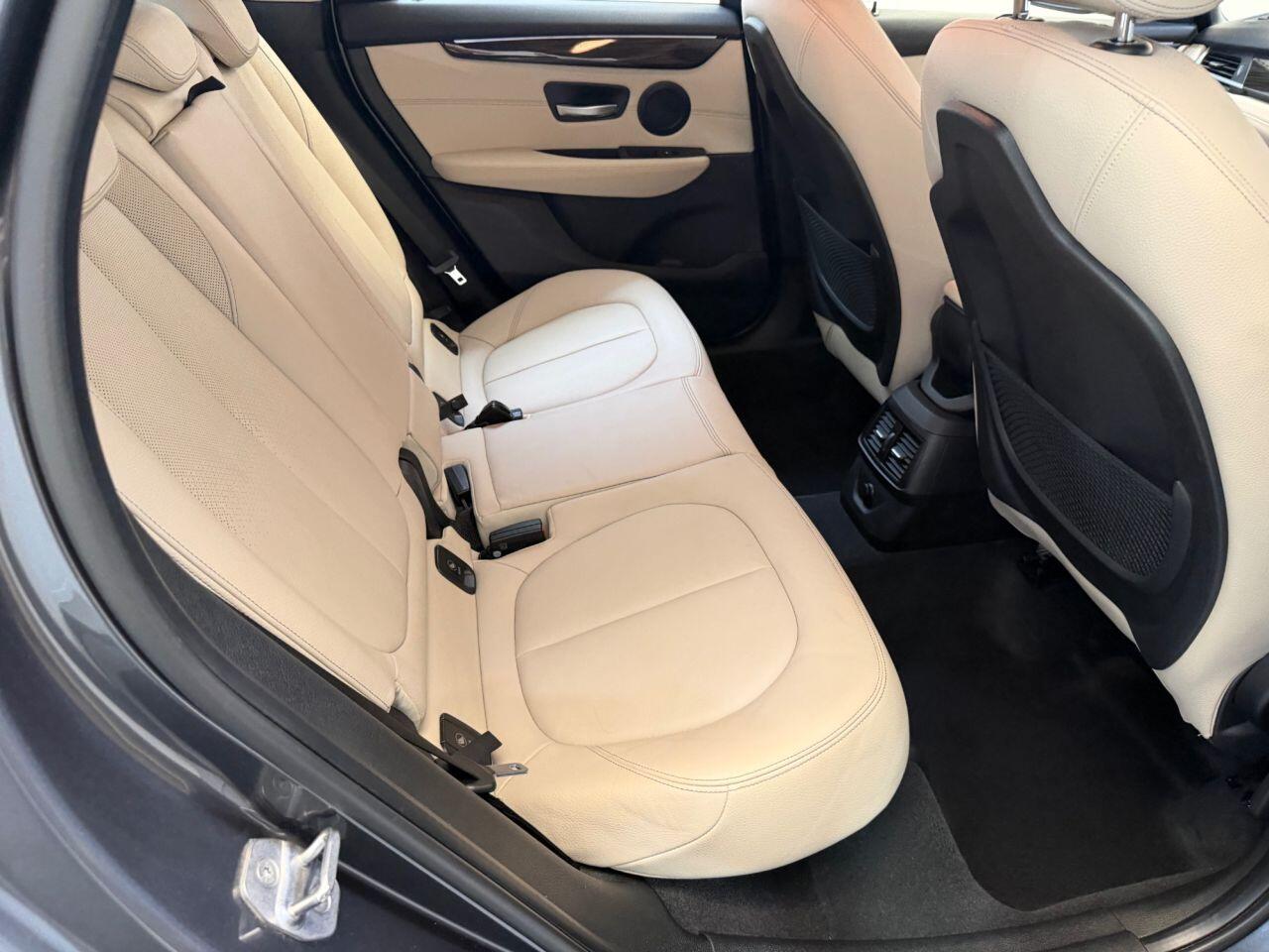 BMW 2 Series Active Tourer view 50