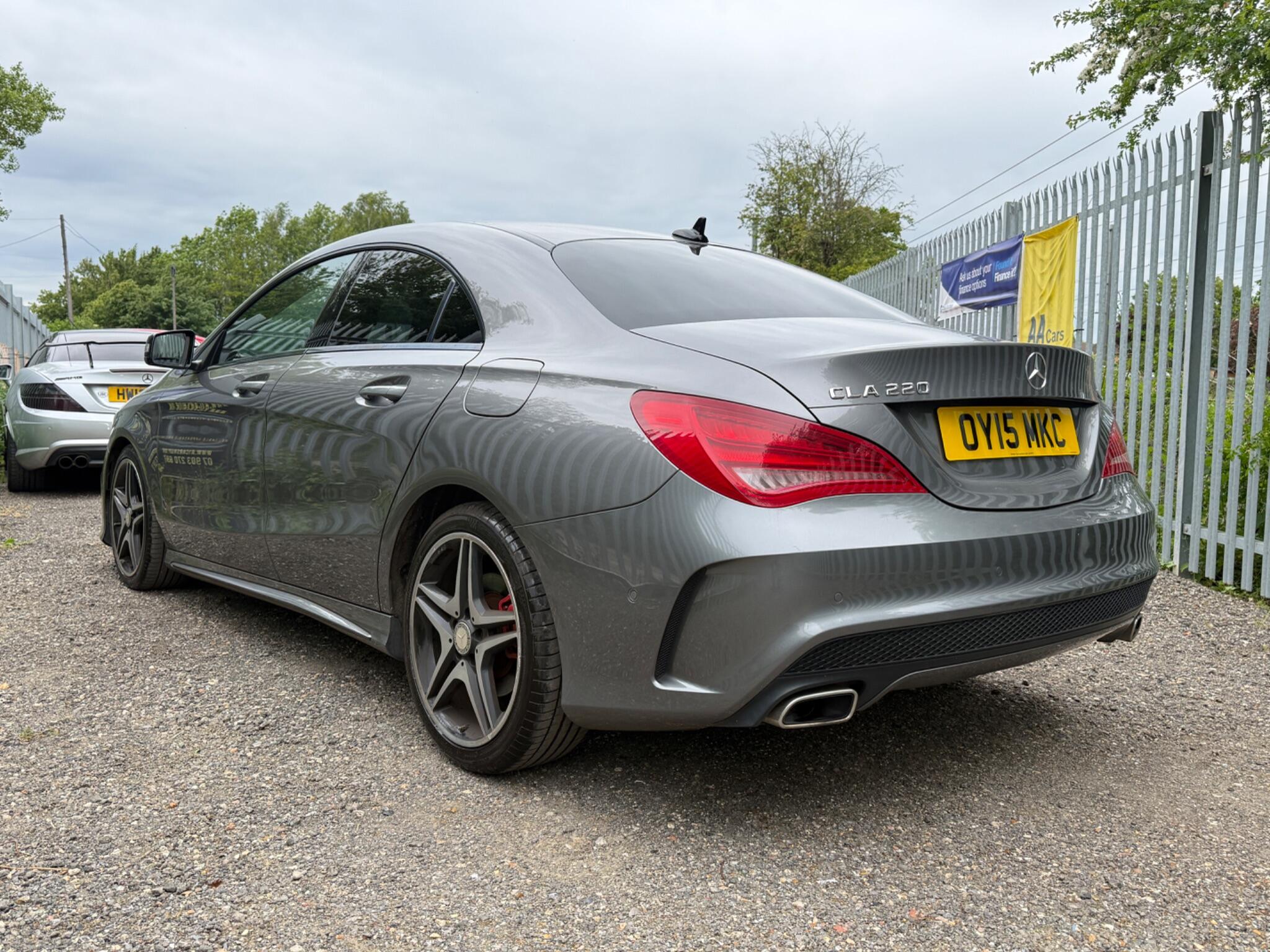 2015 Mercedes-Benz CLA image 11