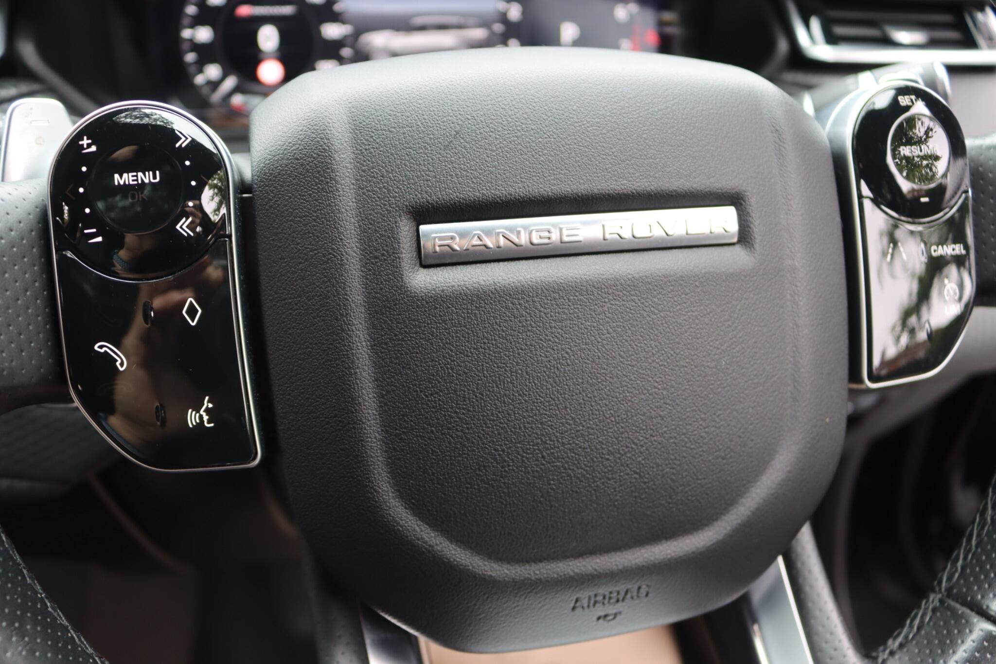 Land Rover Range Rover Velar view 32