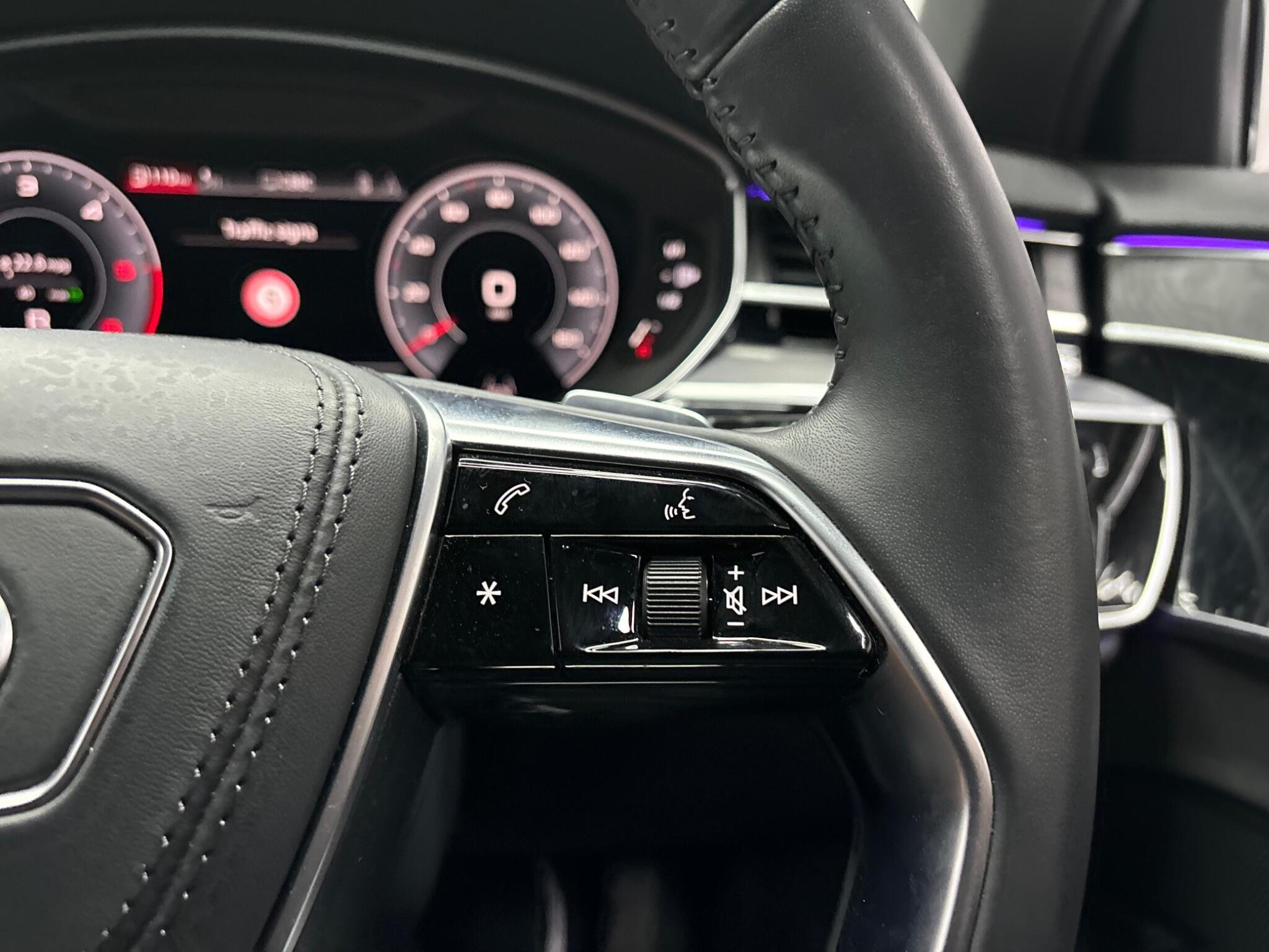 Audi A8 view 13