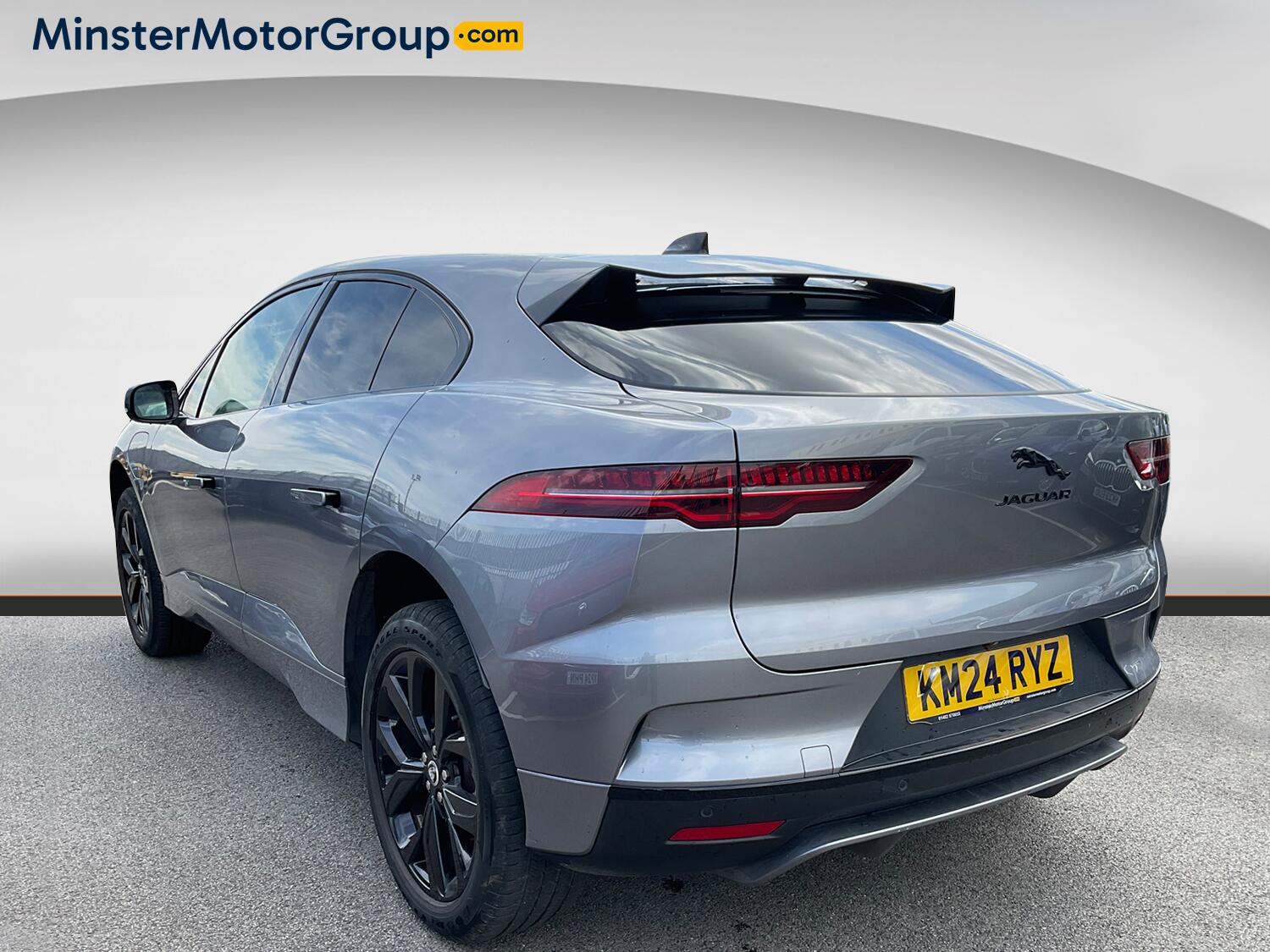 Jaguar I-Pace view 4