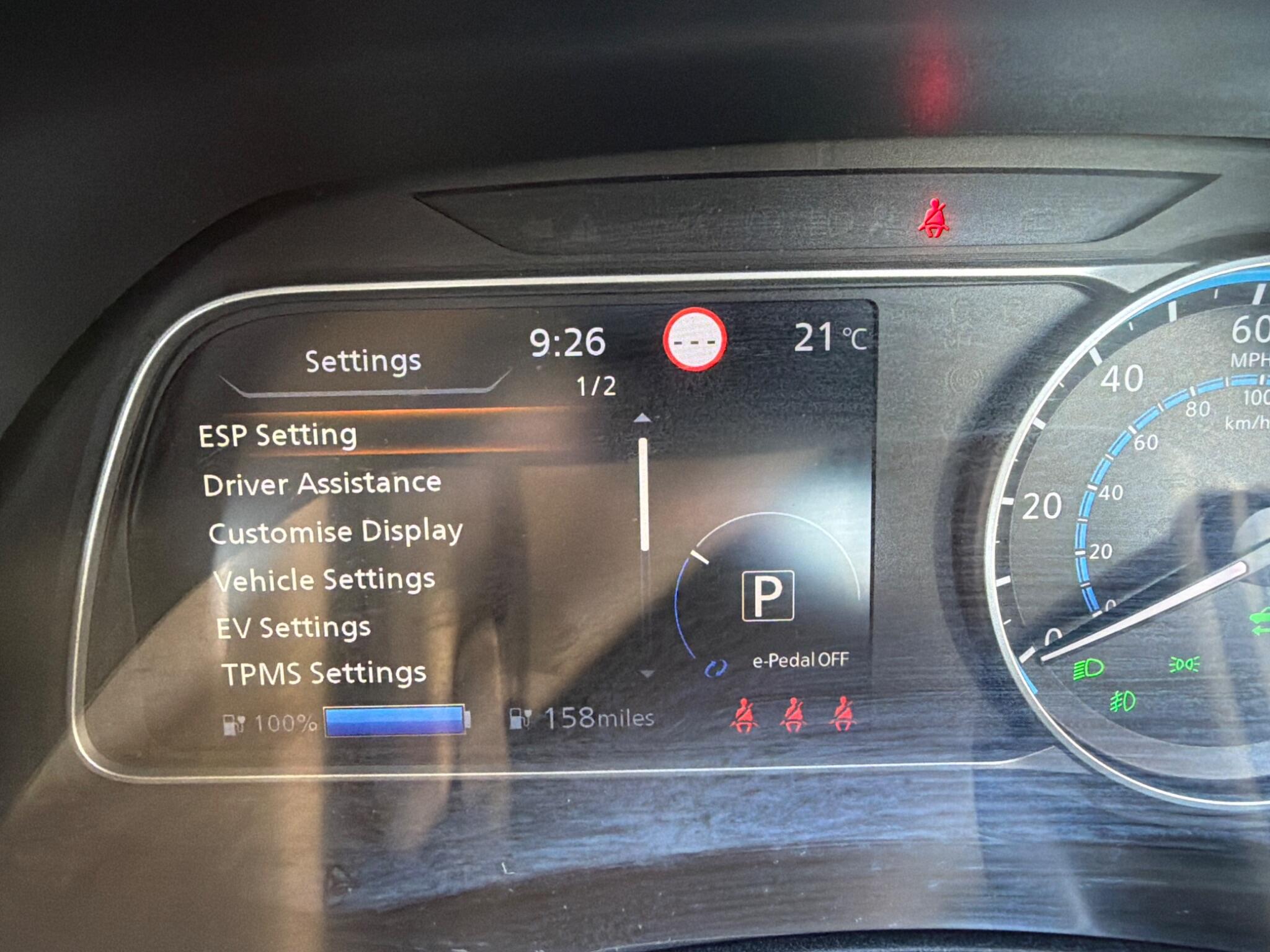 Nissan Leaf view 15