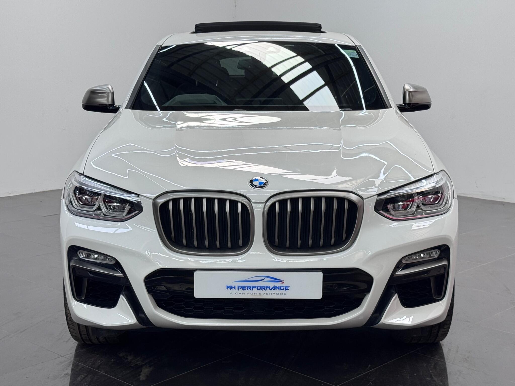 BMW X4 view 45