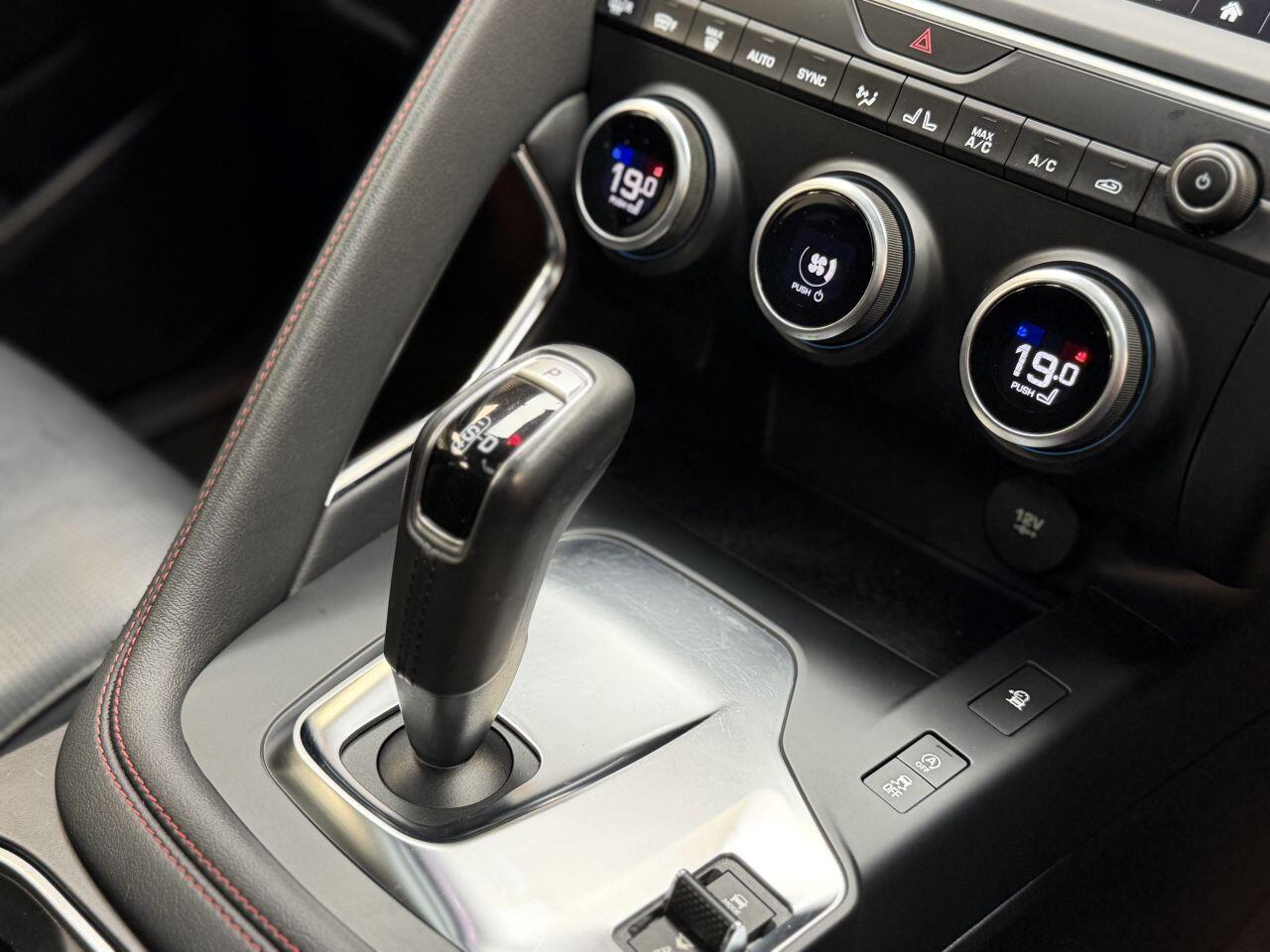 Jaguar E-Pace view 31