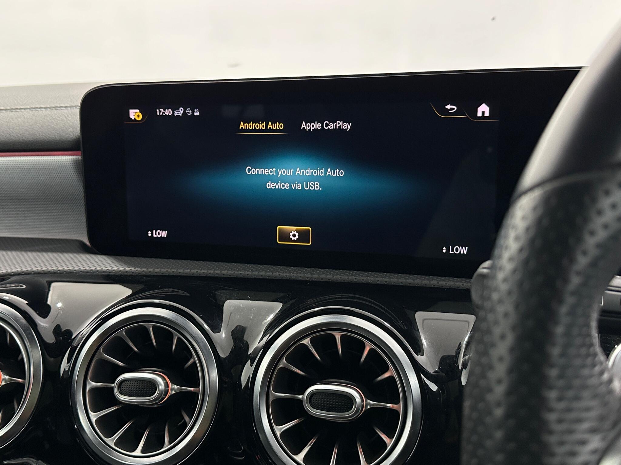 Mercedes-Benz A-Class view 26
