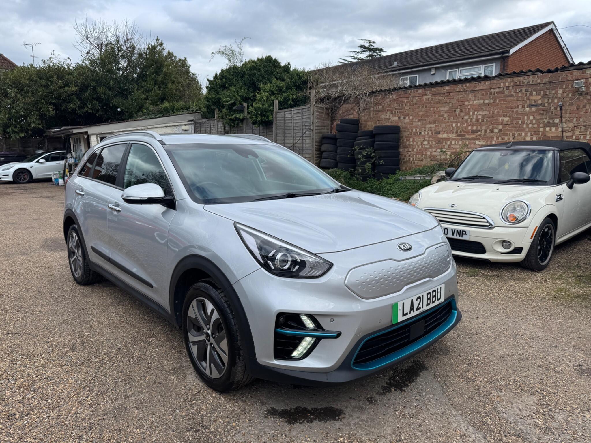 2021 KIA NIRO