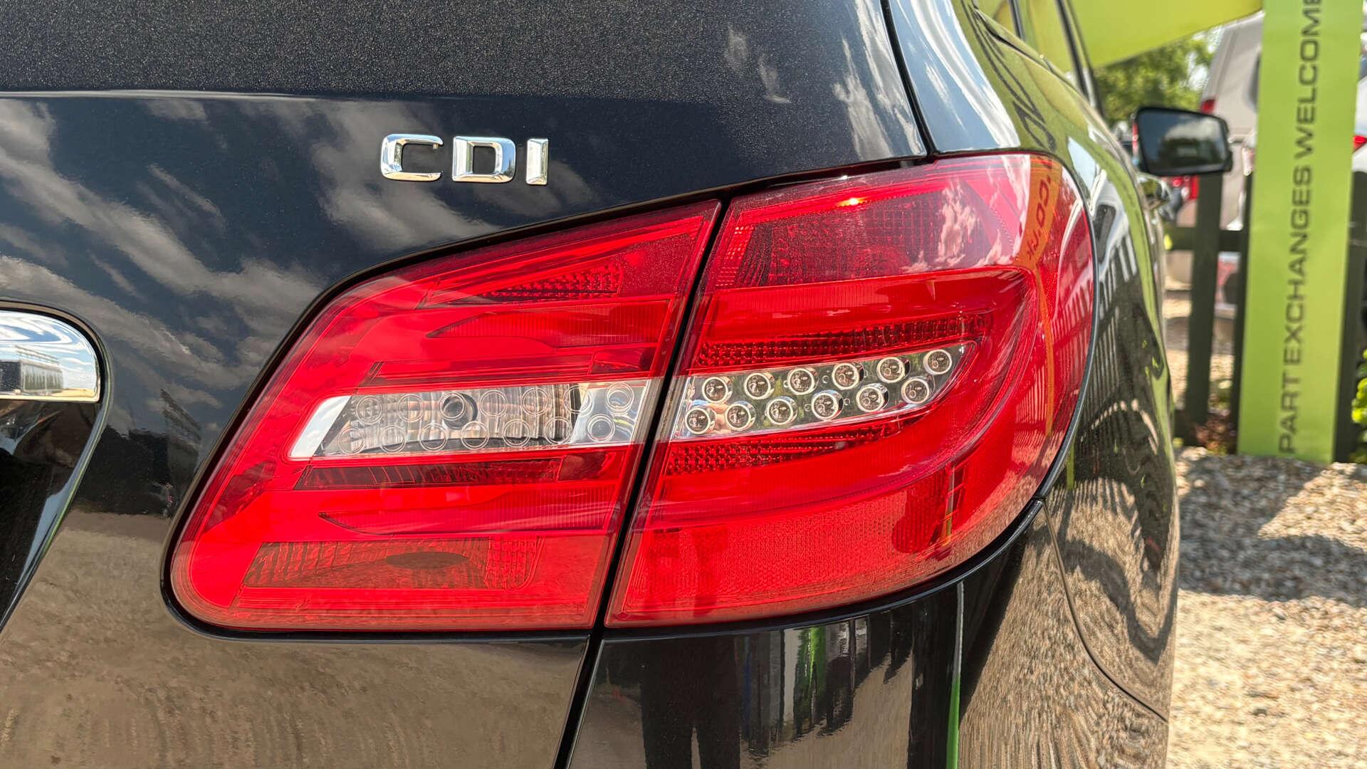 Mercedes-Benz B-Class view 37