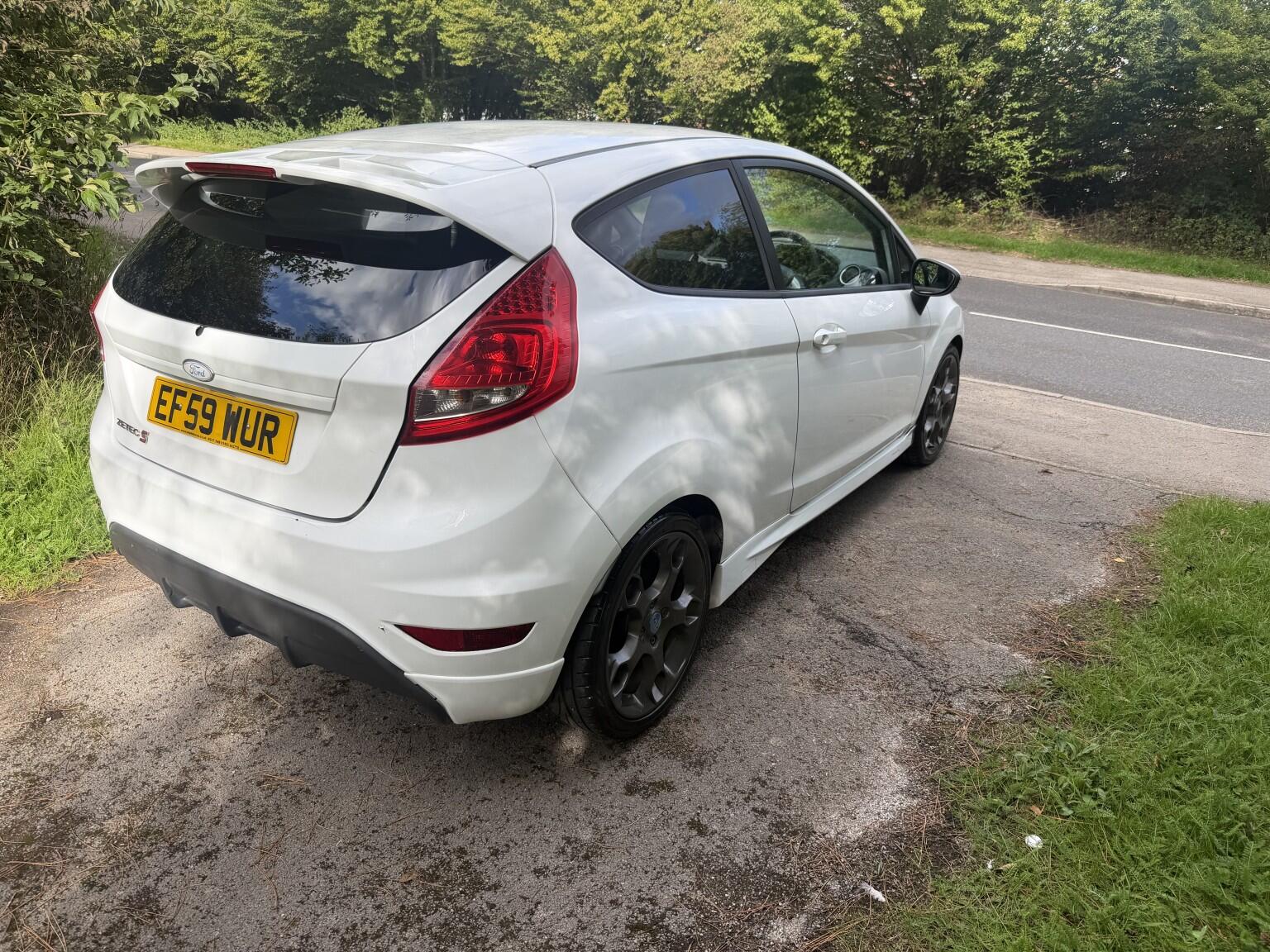 Ford Fiesta view 6