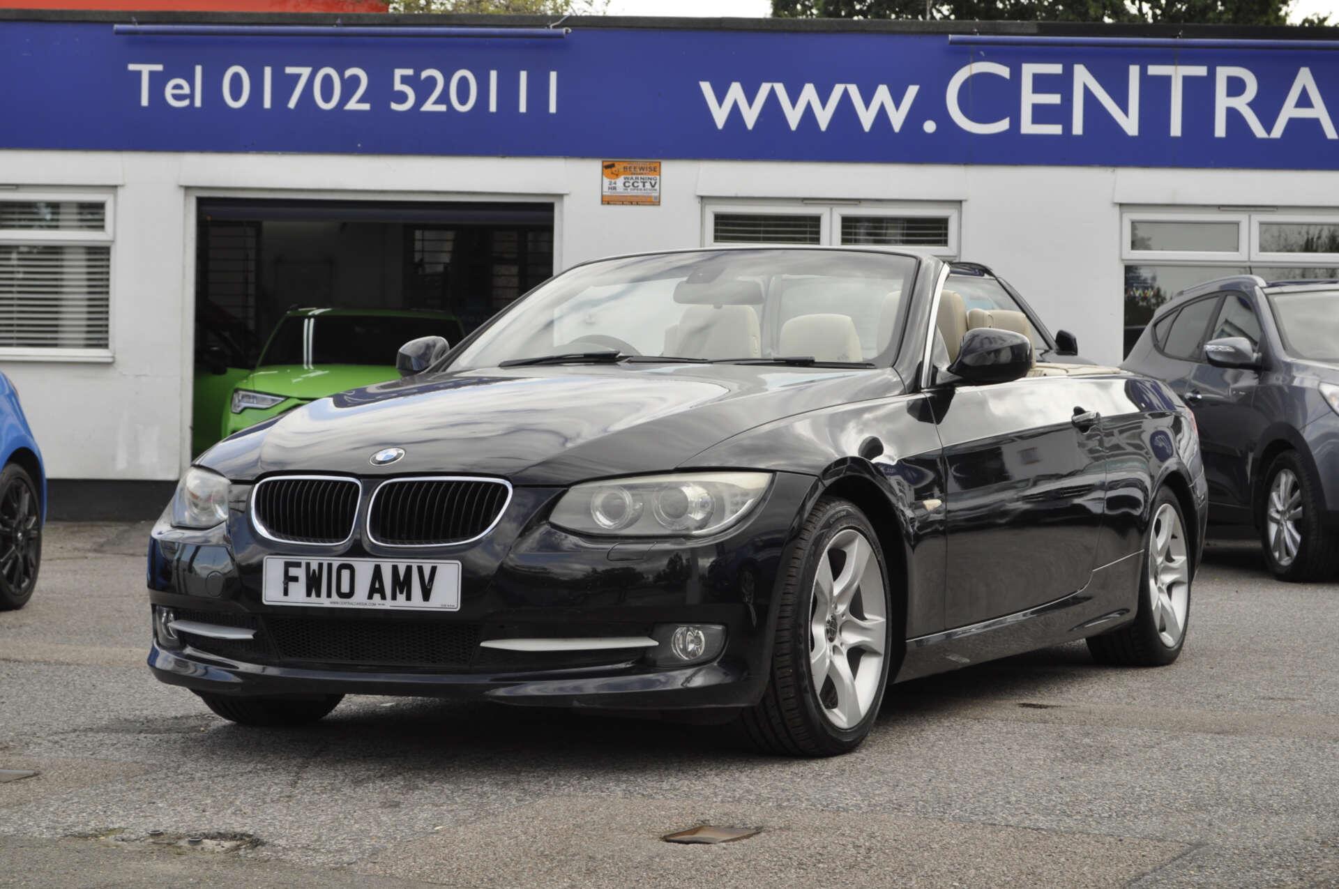 BMW 3 Series view 4