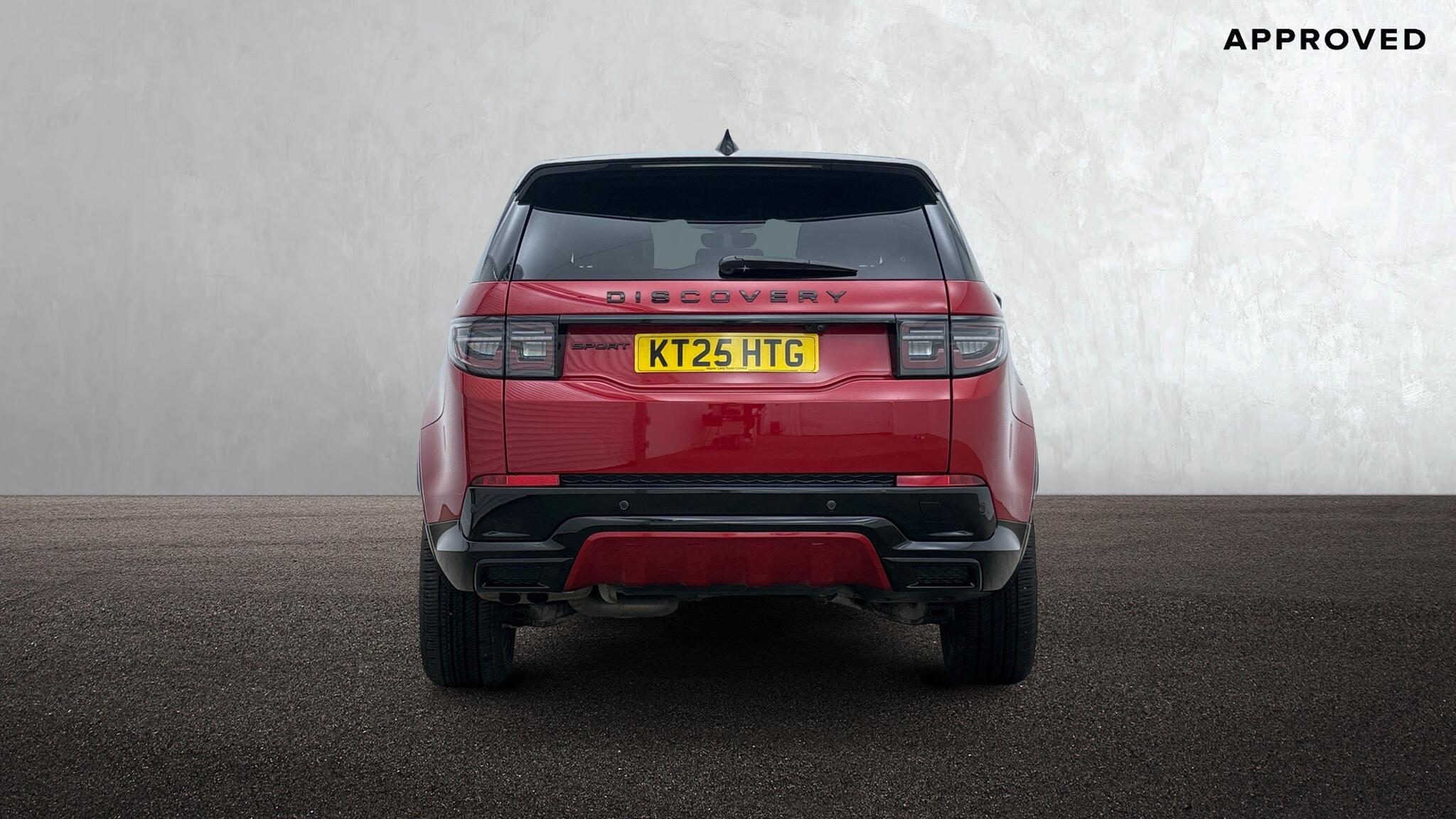 Land Rover Discovery Sport view 6