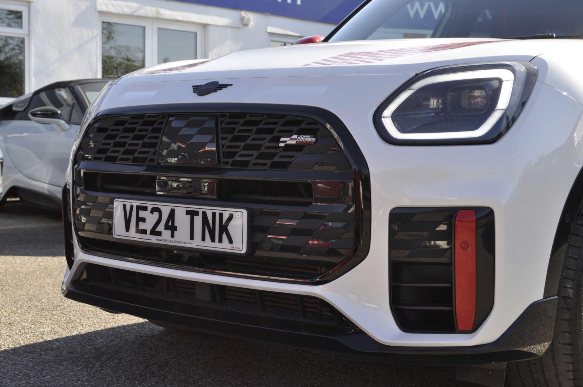 Mini Countryman view 37