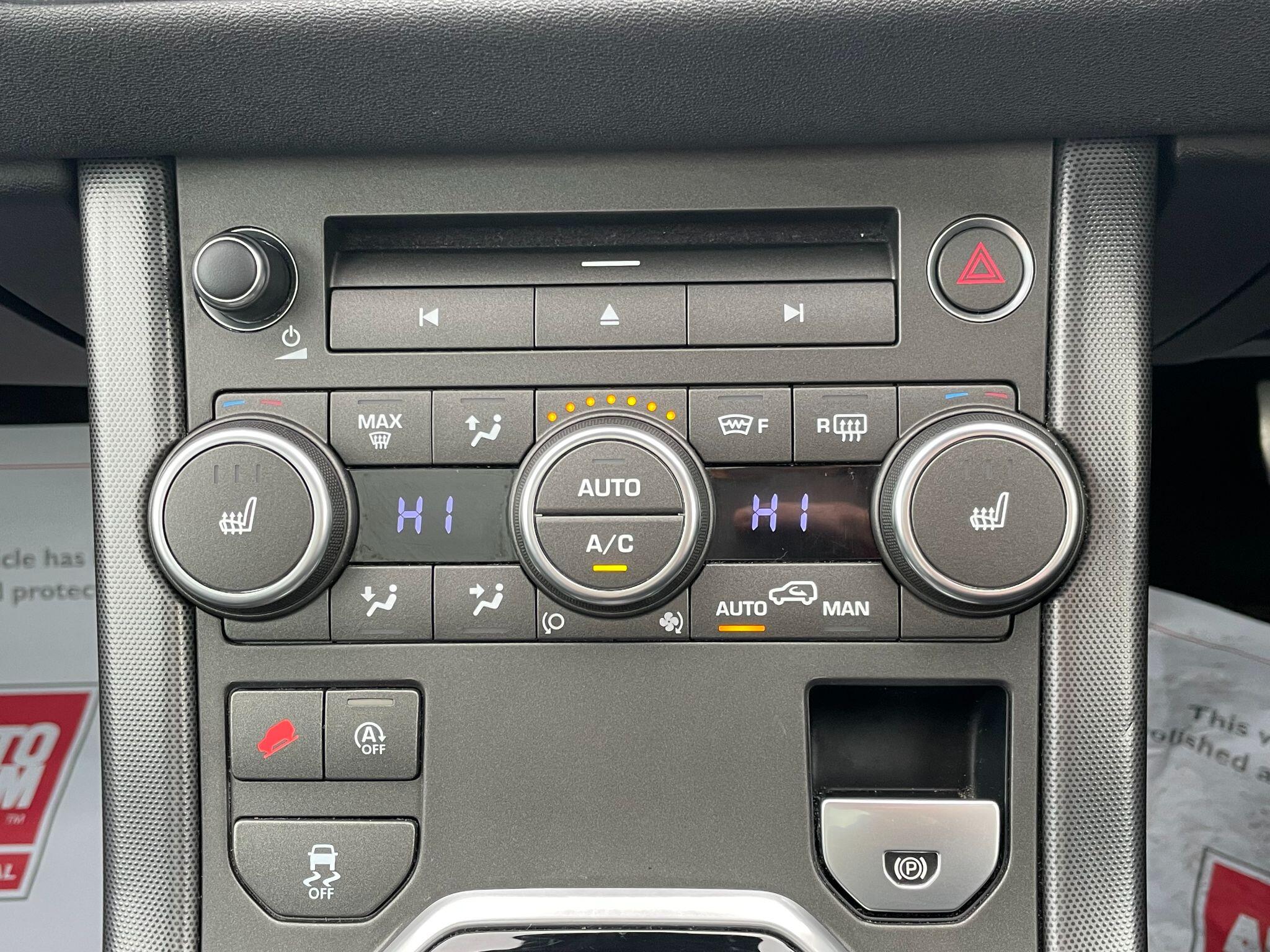 Land Rover Range Rover Evoque view 30
