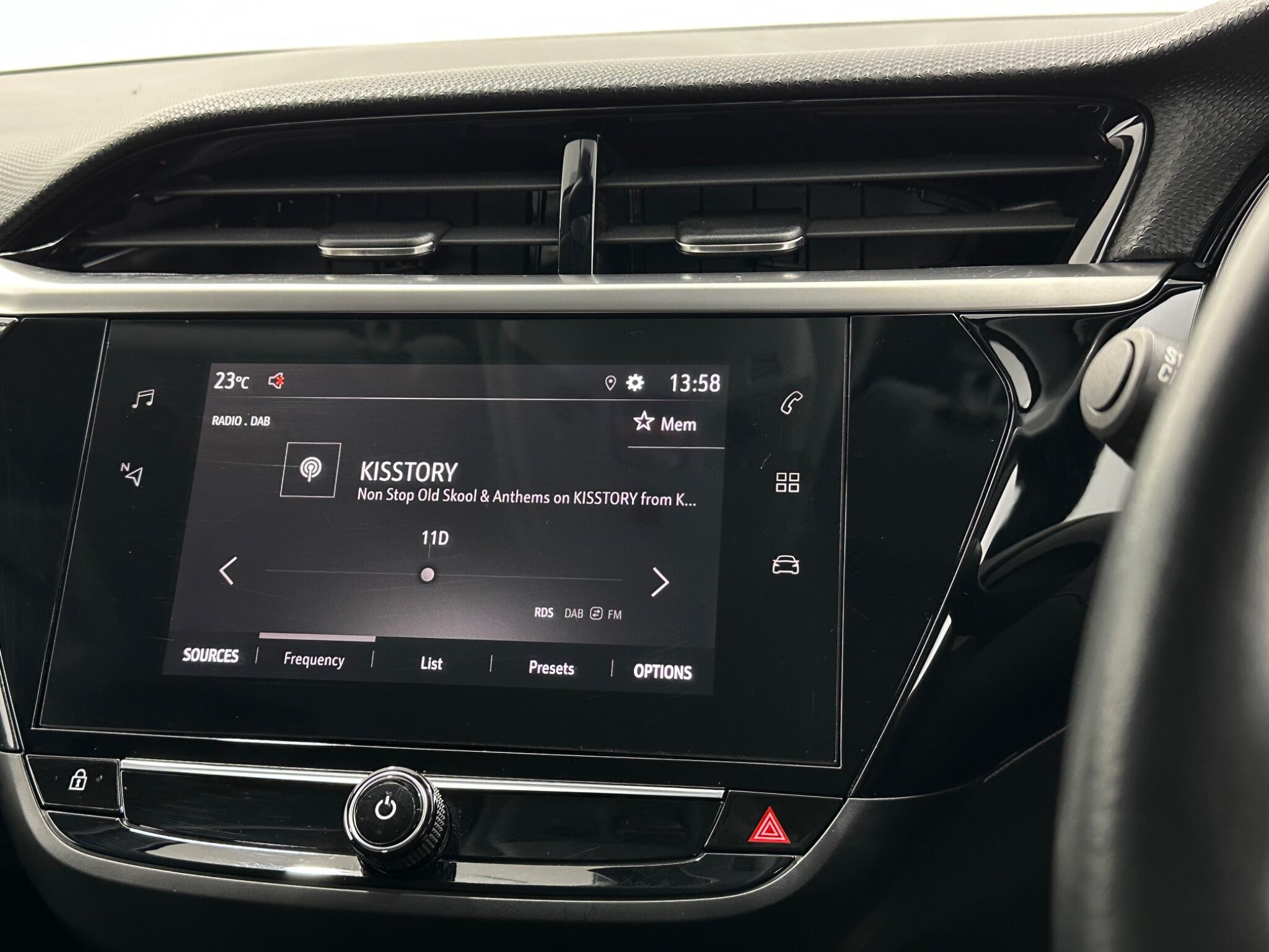 Vauxhall Corsa view 25