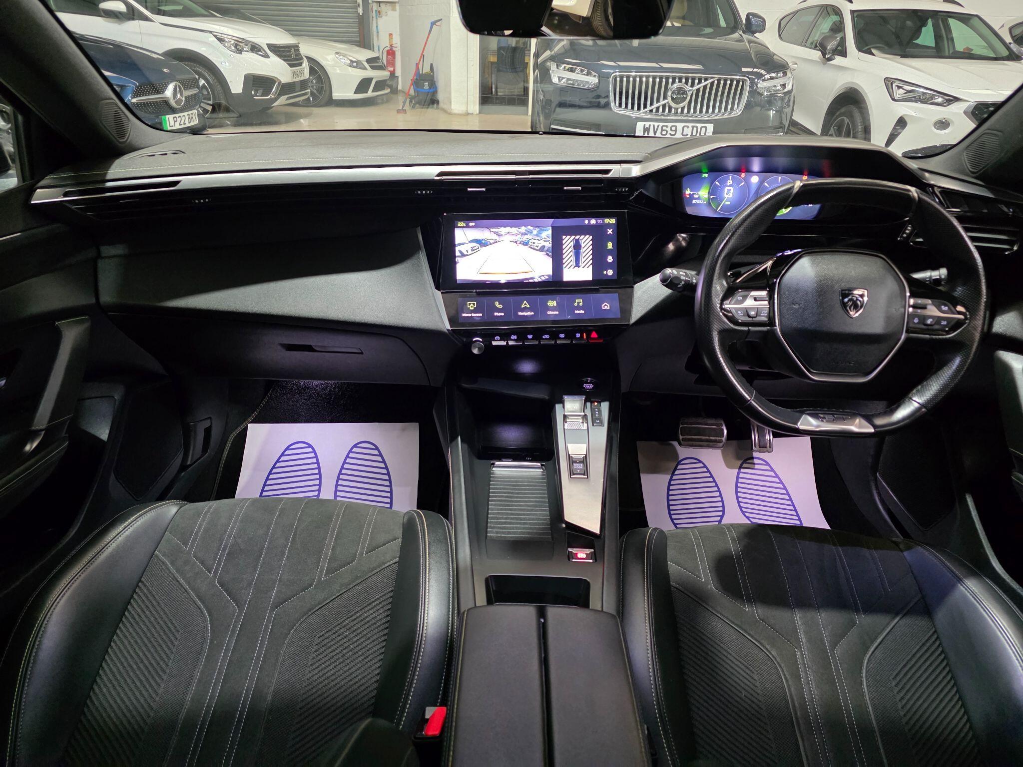 Peugeot 308 SW view 5