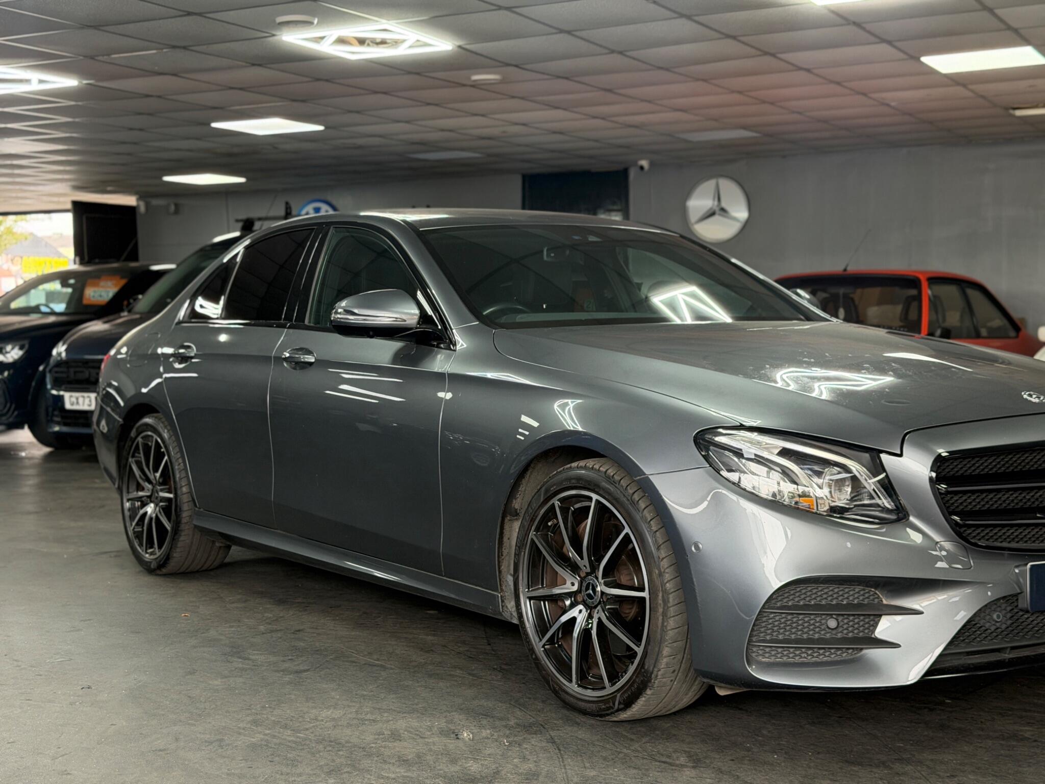 Mercedes-Benz E Class view 9