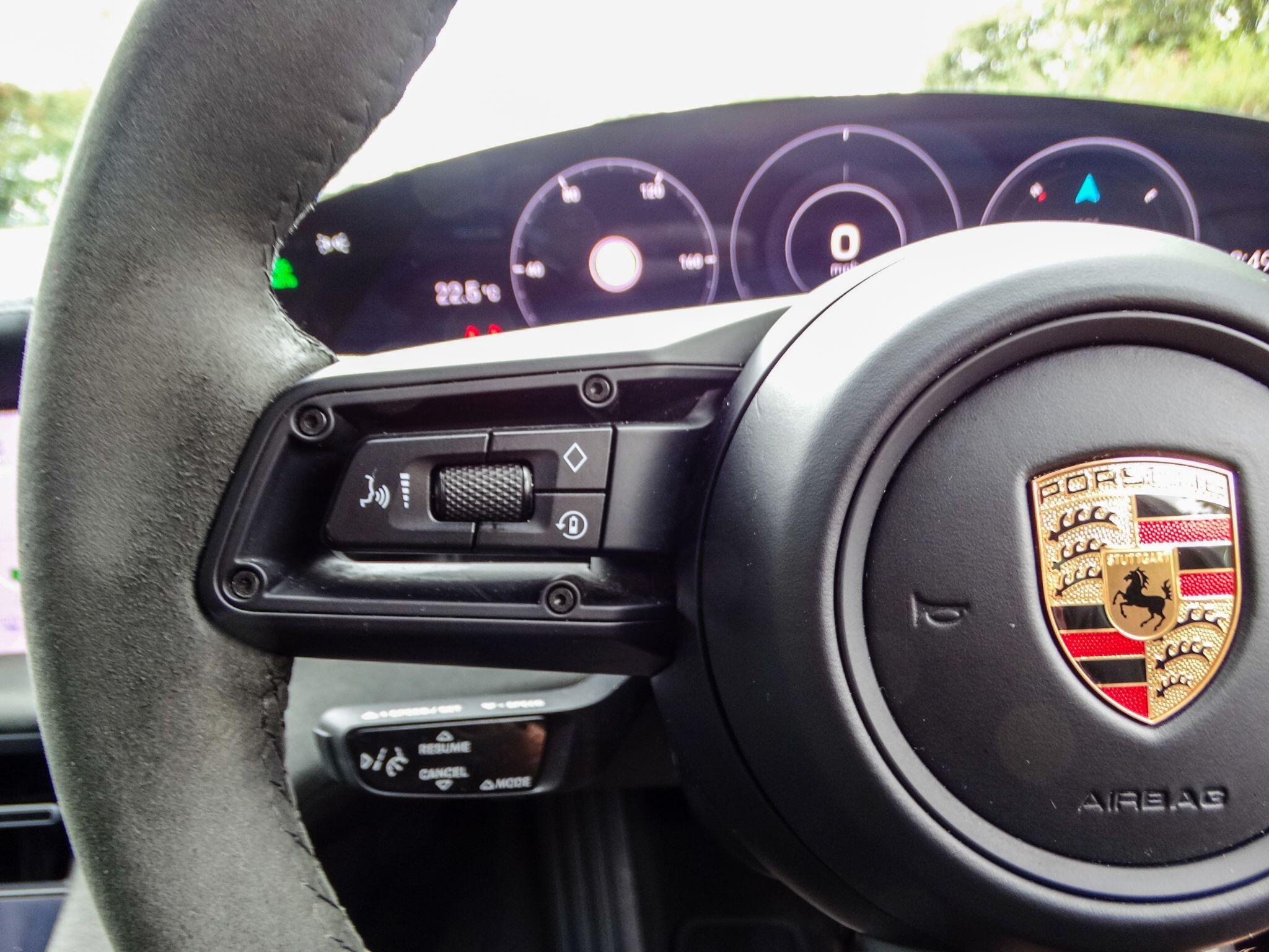 Porsche Taycan view 32