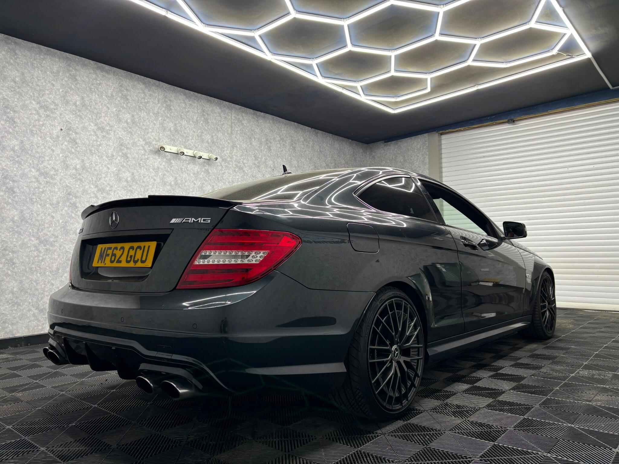 Mercedes-Benz C Class view 2