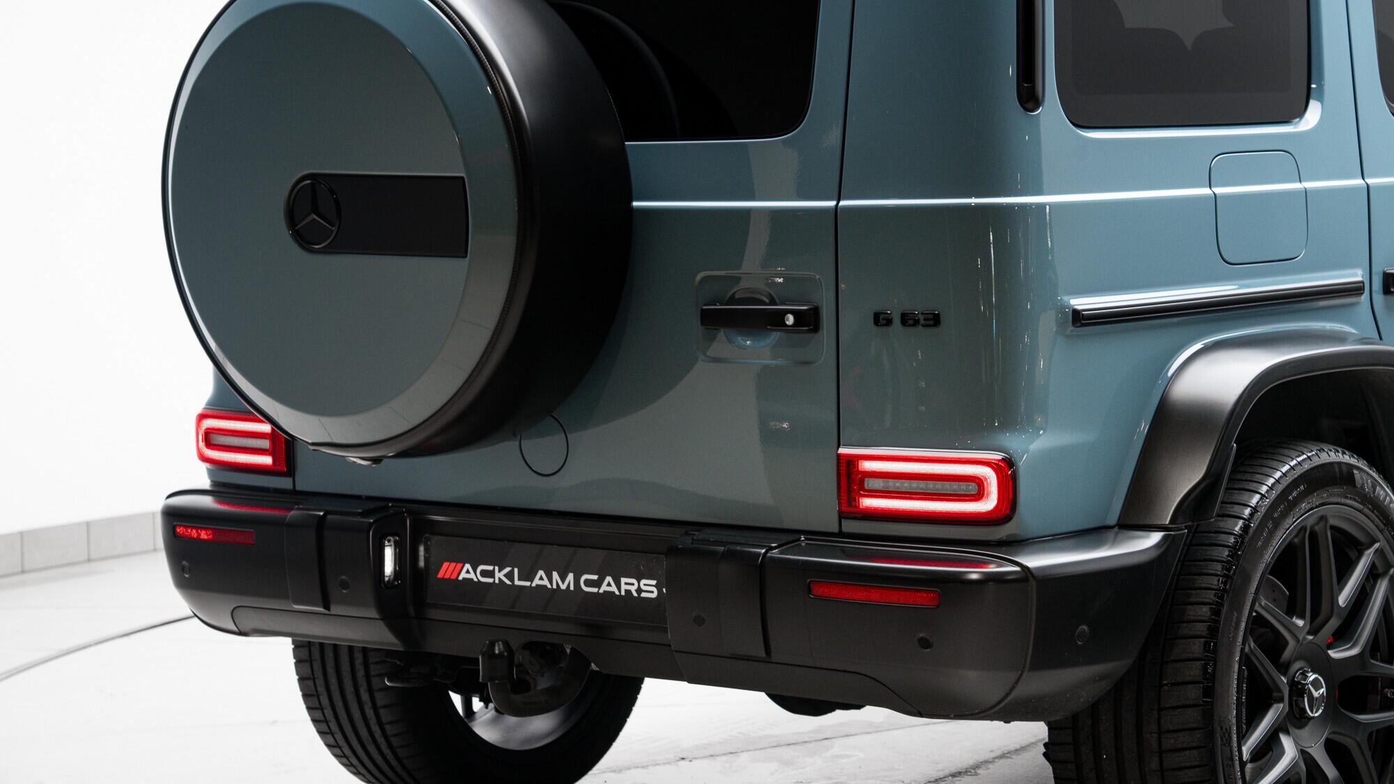 Mercedes-Benz G Class view 17