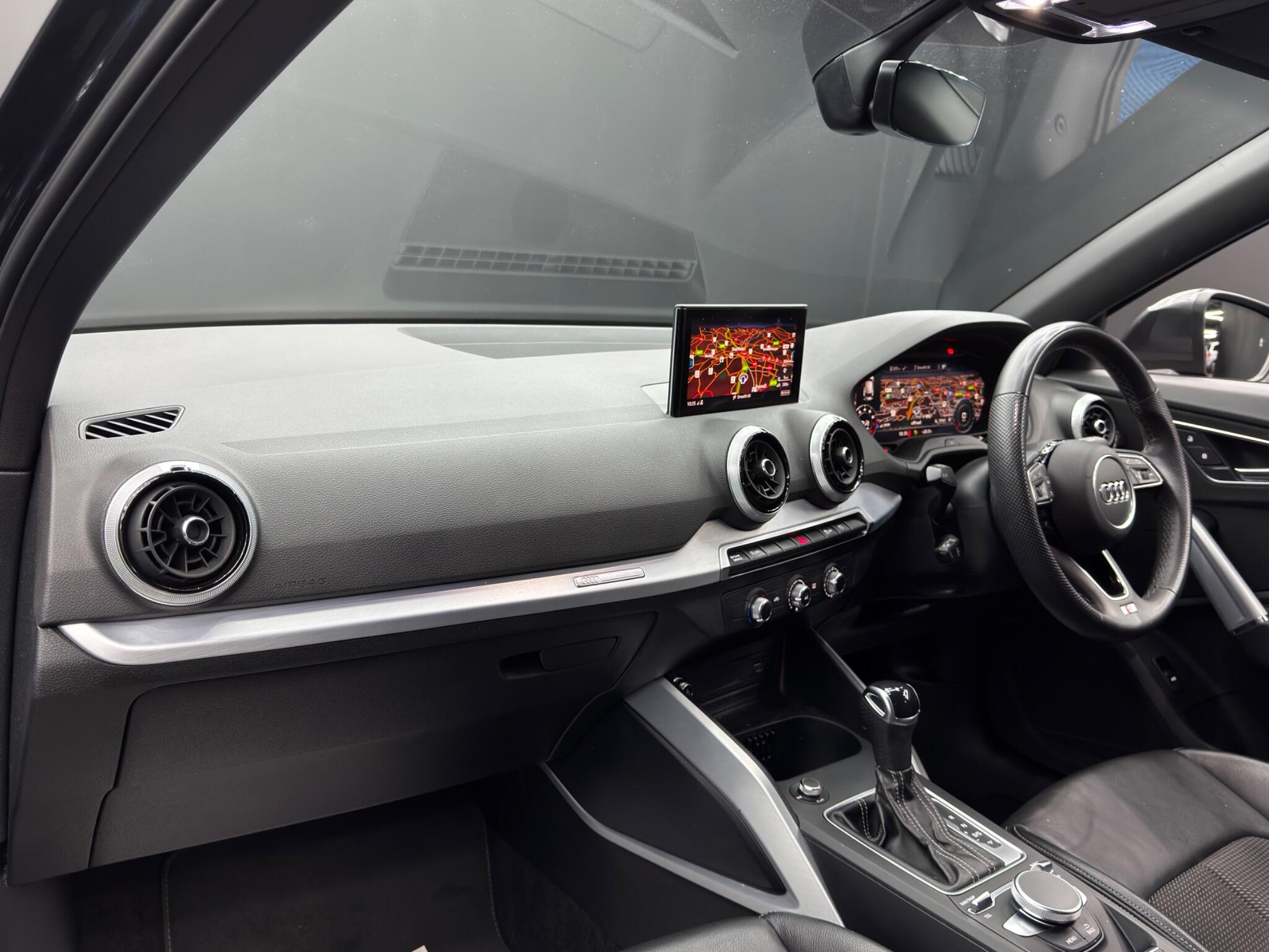 Audi Q2 view 11