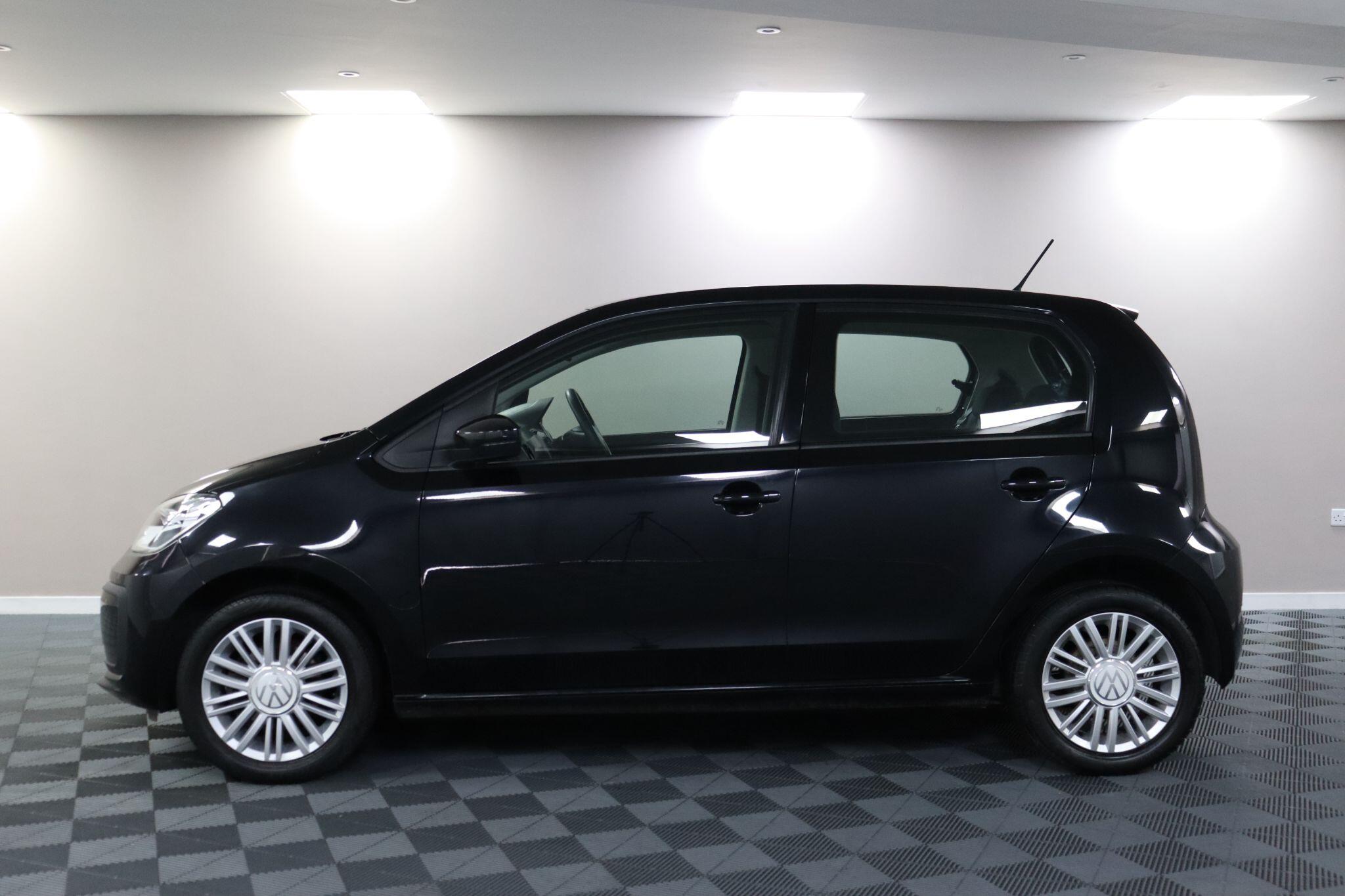 Volkswagen Up! view 18