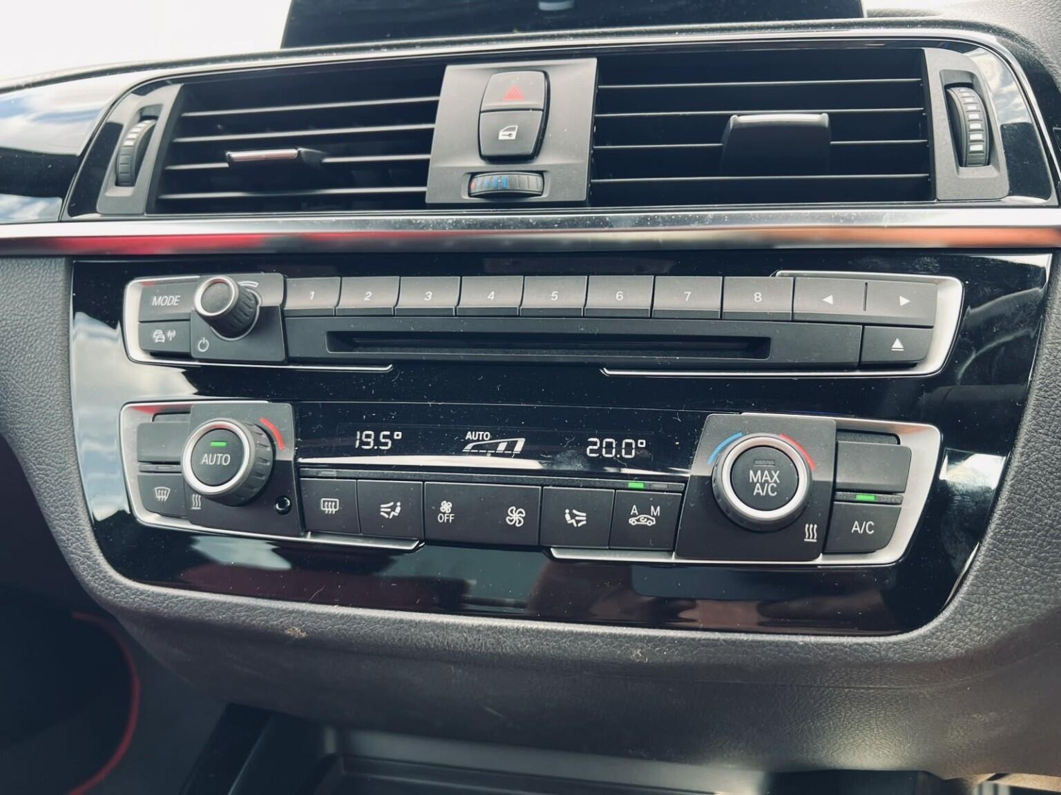 BMW 2 Series view 25