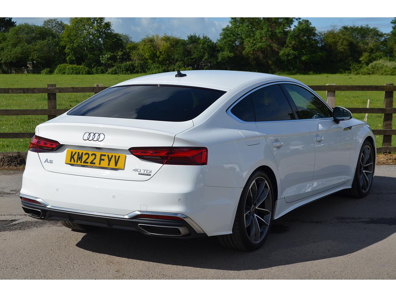 Audi A5 view 9