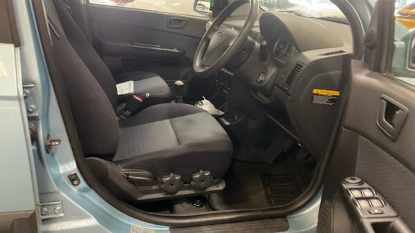 Hyundai Getz view 9