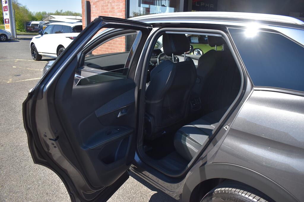 Peugeot 3008 view 42