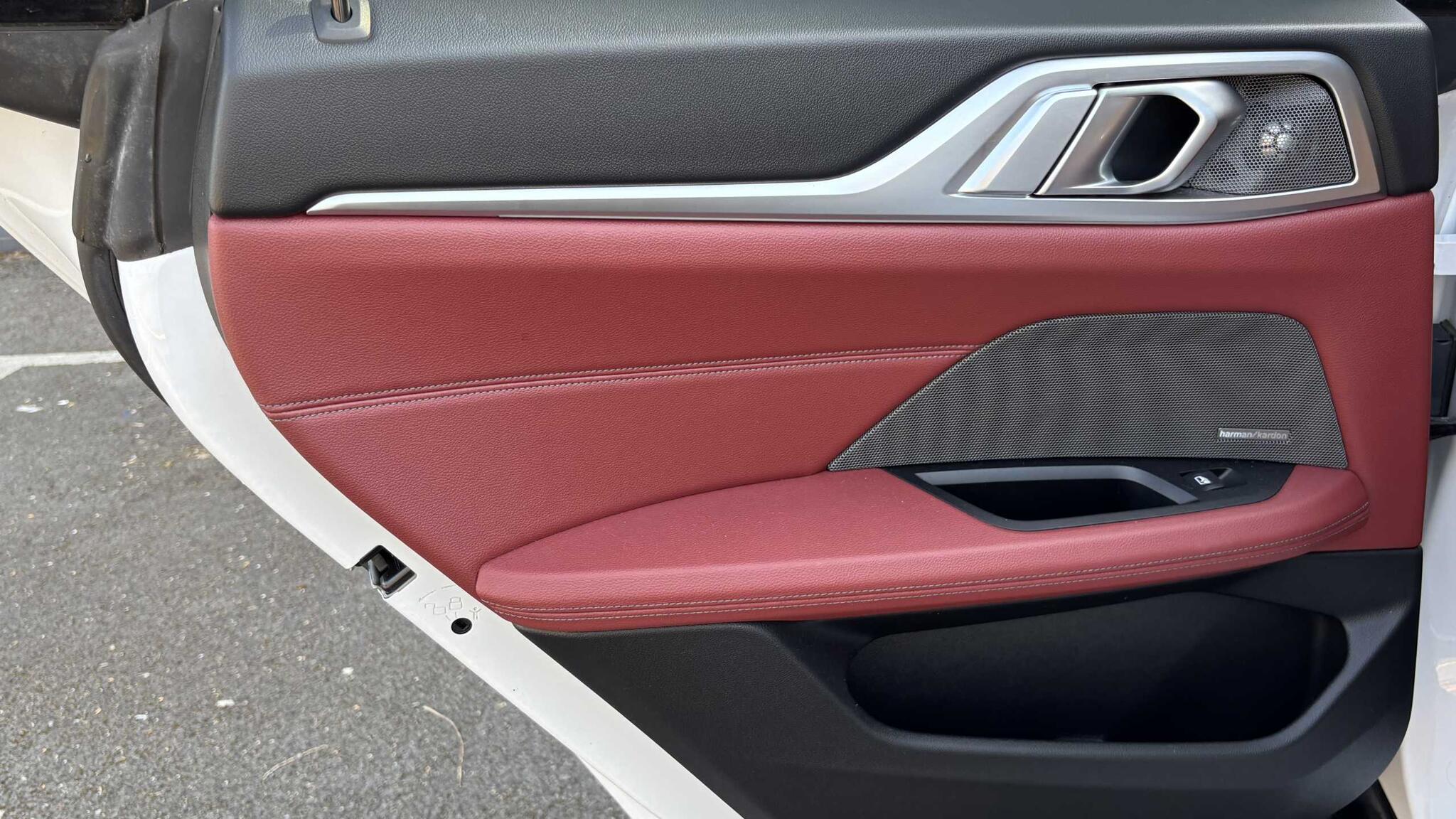 BMW i4 view 22