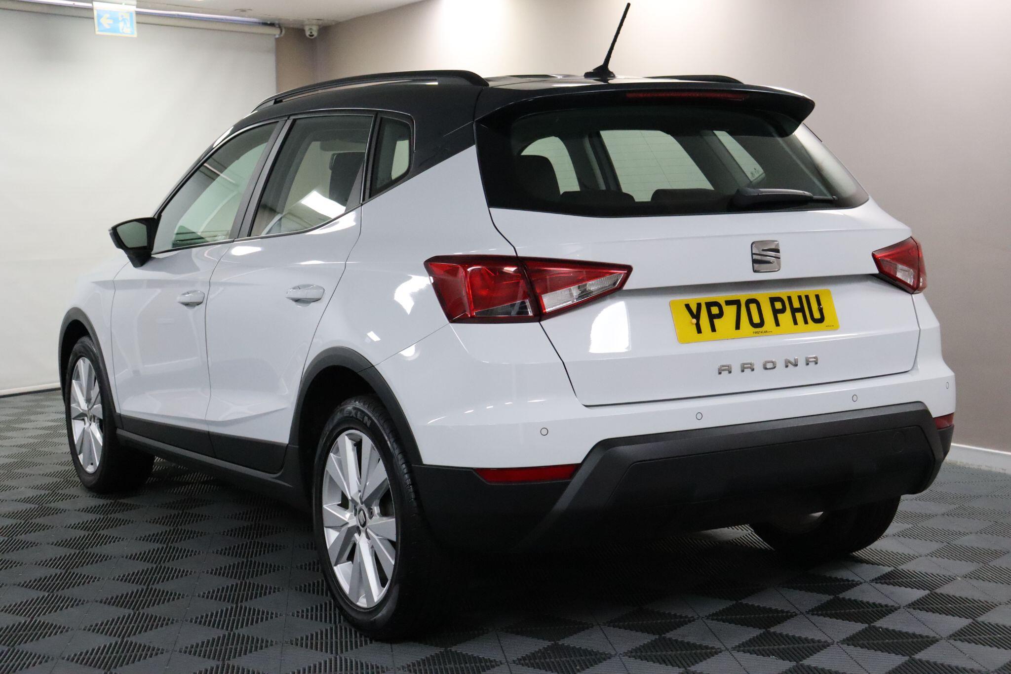 Seat Arona view 10