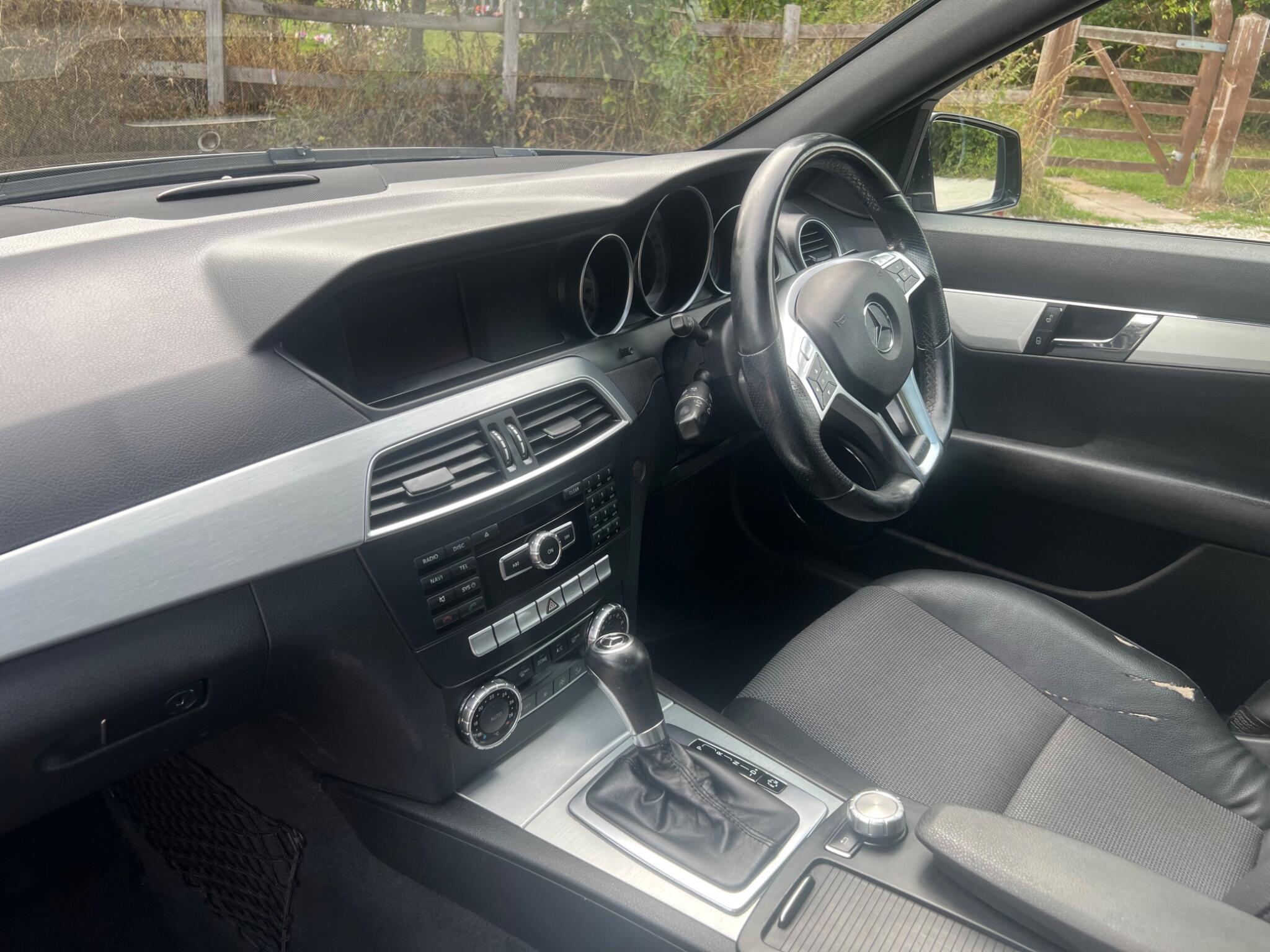 Mercedes-Benz C Class view 17