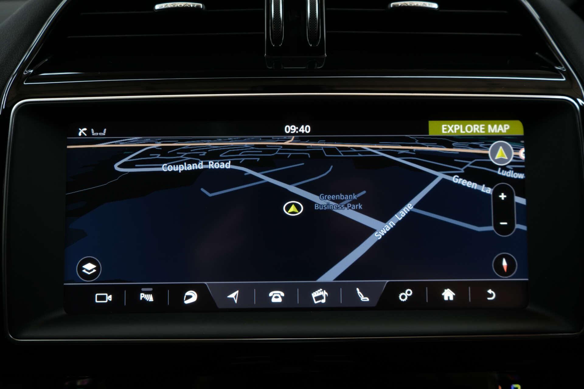Jaguar F-Pace view 39
