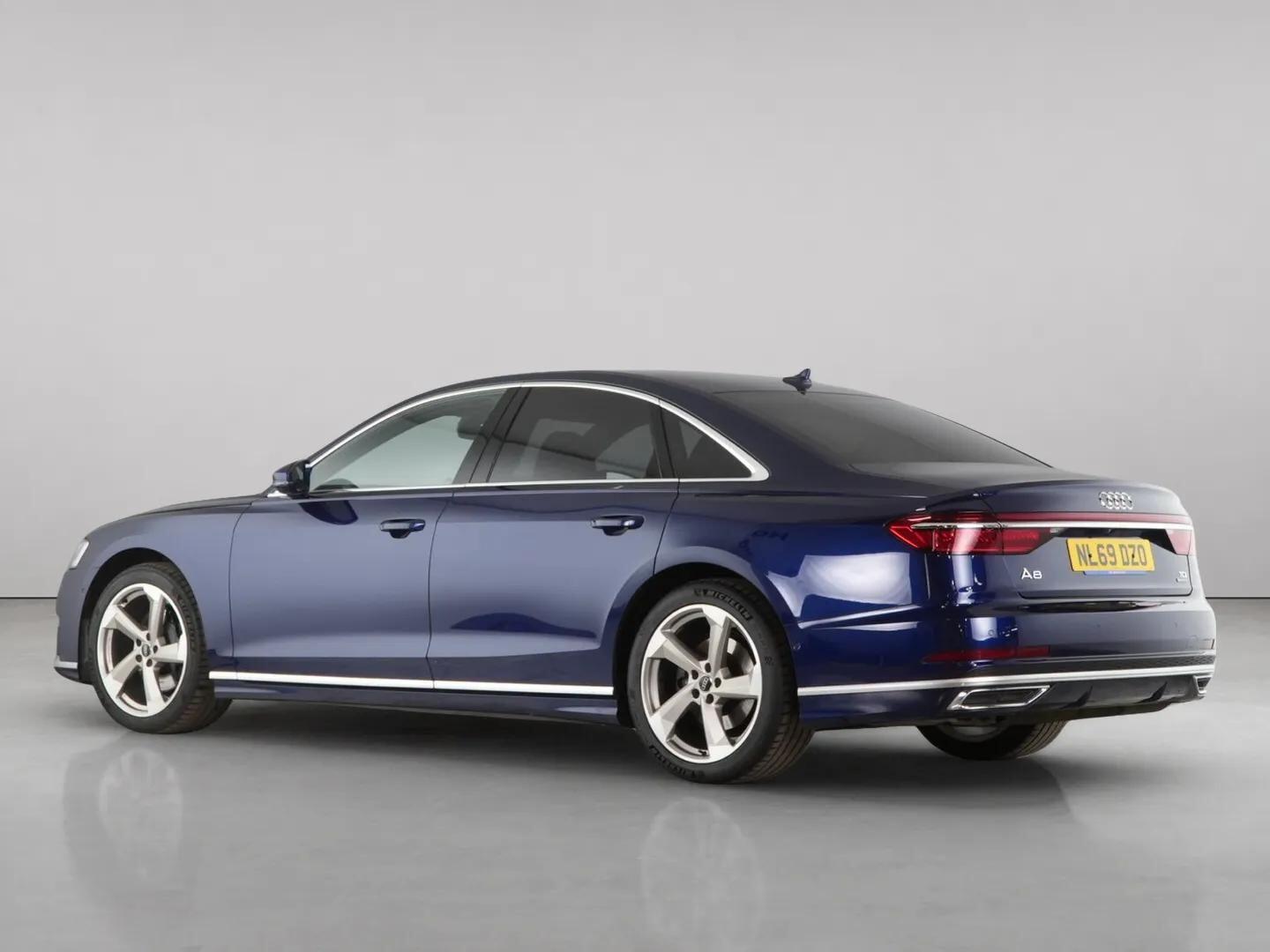 Audi A8 view 6