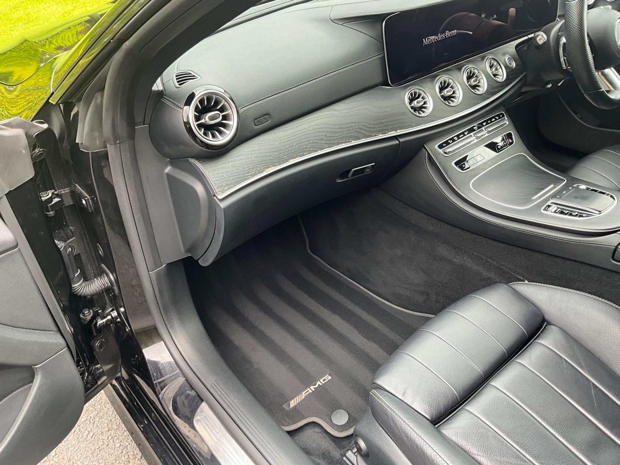Mercedes-Benz E Class view 47